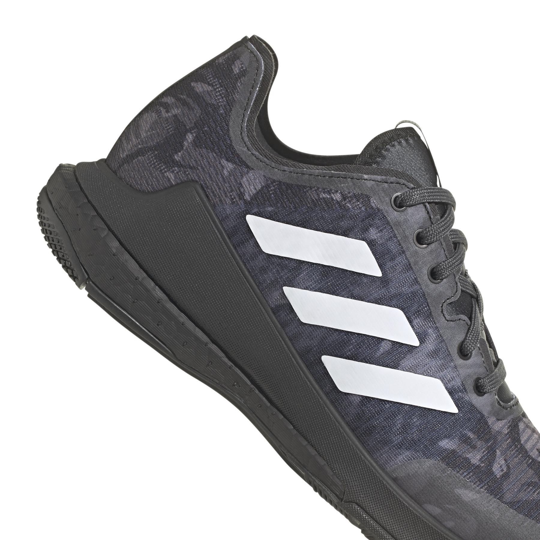 a/d/adidas_hr0634_8_footwear_photography_detail_view_1_white.jpg