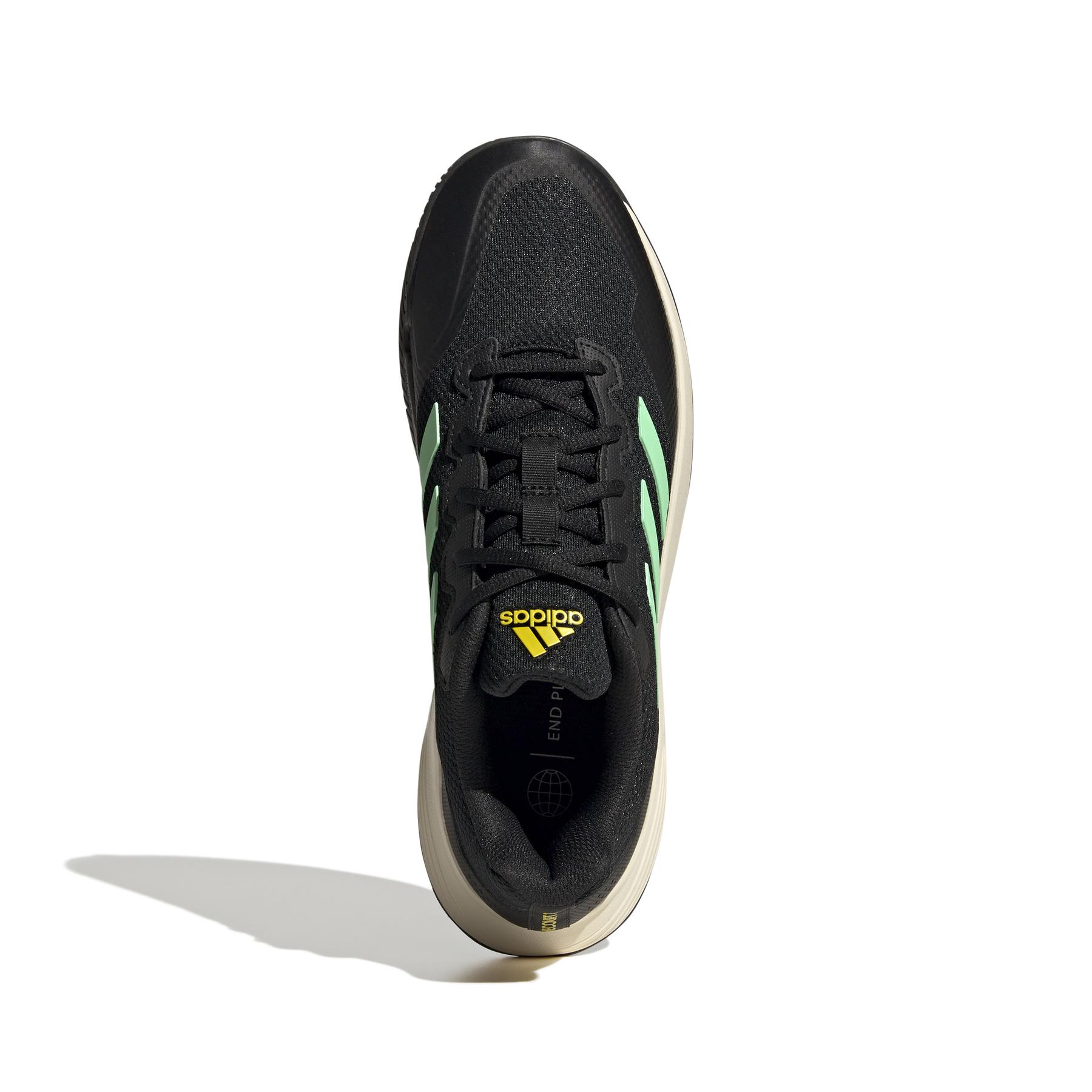 product/a/d/adidas_hr0755_3_footwear_photography_top_portrait_view_white_000.jpg