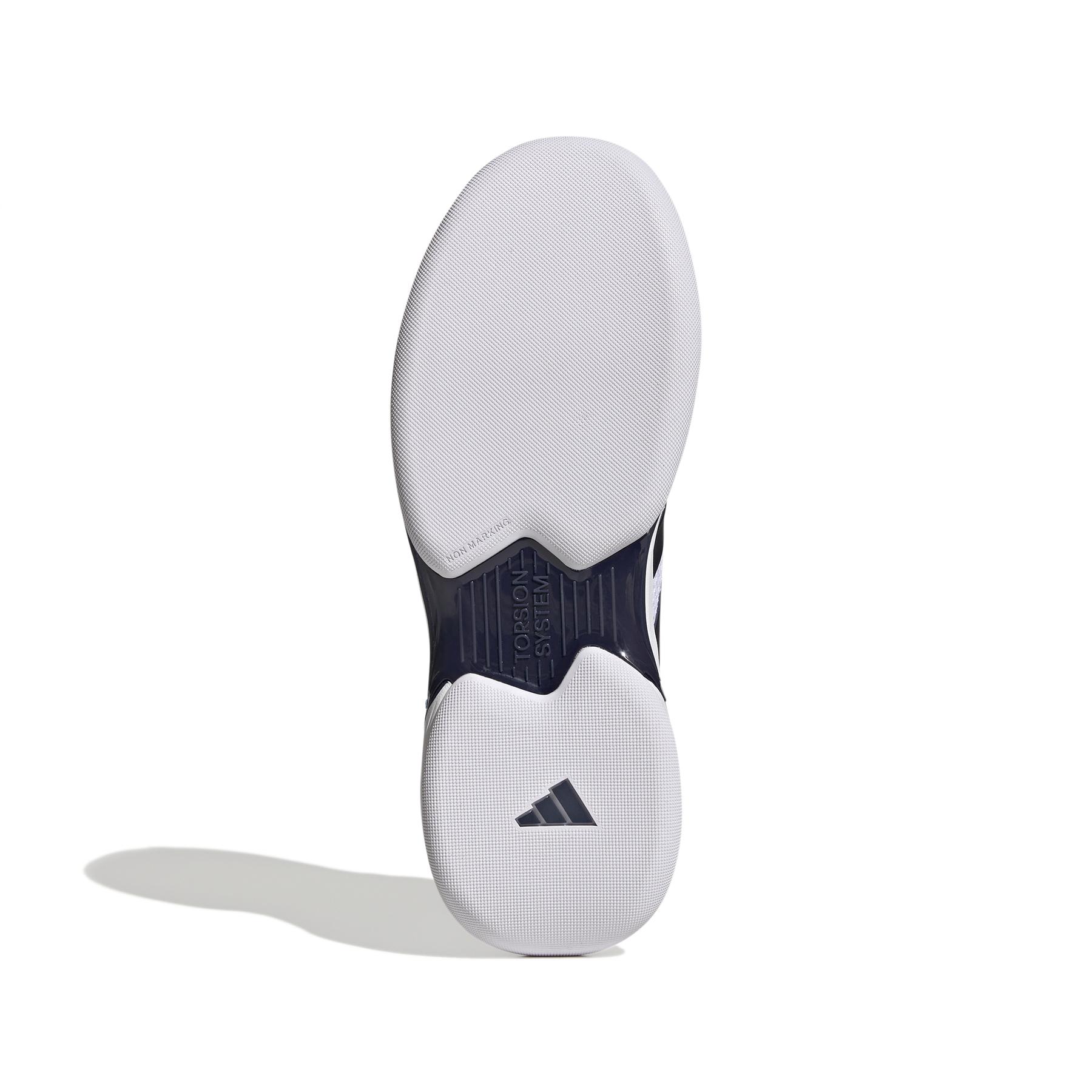 product/a/d/adidas_hr1027_4_footwear_photography_bottom_view_white_000.jpg