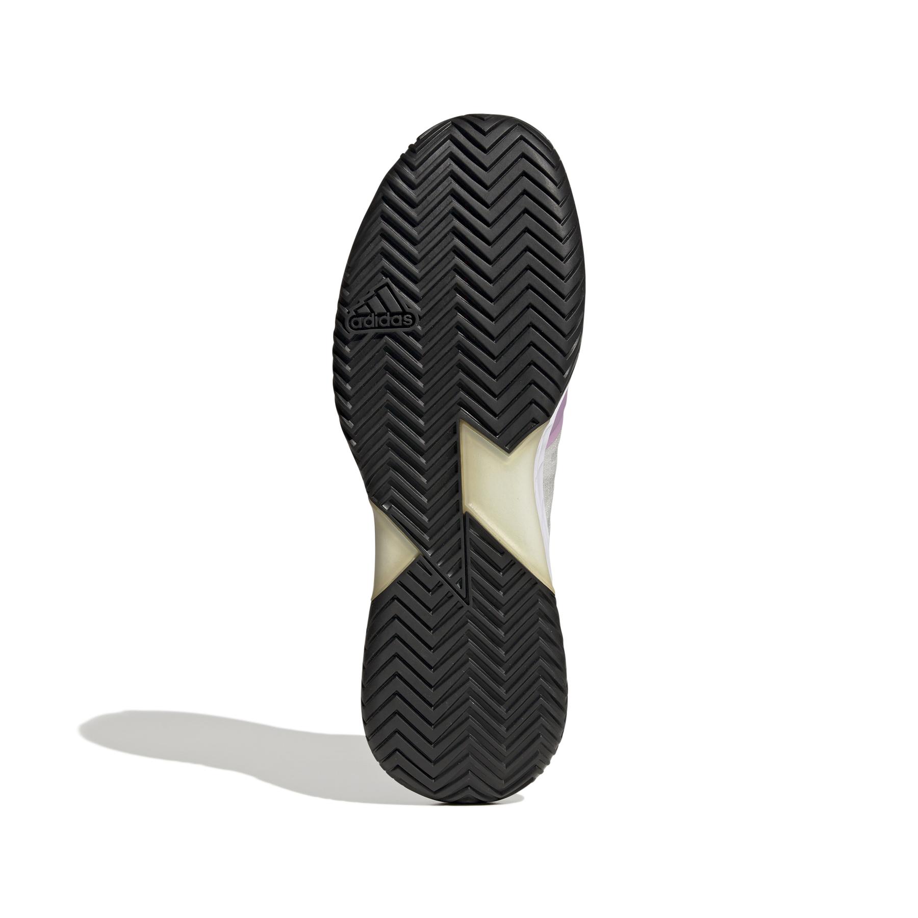 a/d/adidas_hr1915_4_footwear_photography_bottom_view_white_000.jpg