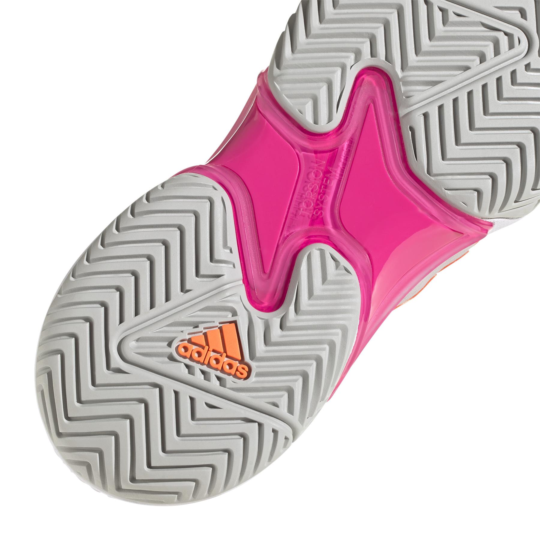product/a/d/adidas_hr2036_9_footwear_photography_detail_view_2_white_000.jpg