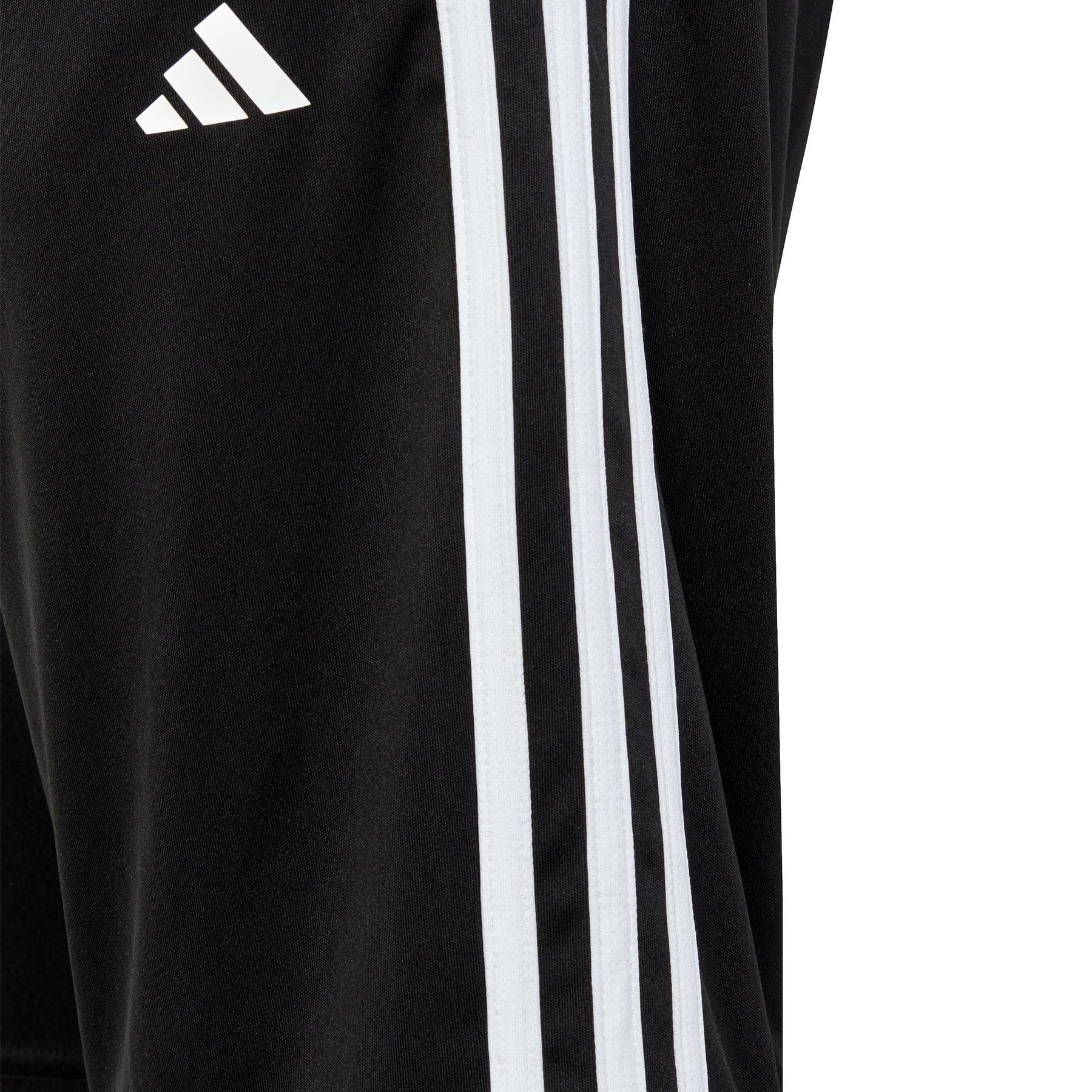 product/a/d/adidas_hs1606_5_apparel_photography_detail_view_2_white.jpg