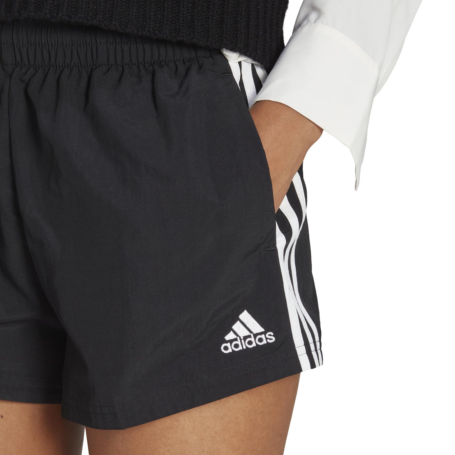 product/a/d/adidas_ht3397_6_apparel_on_model_detail_view_1_white.jpg