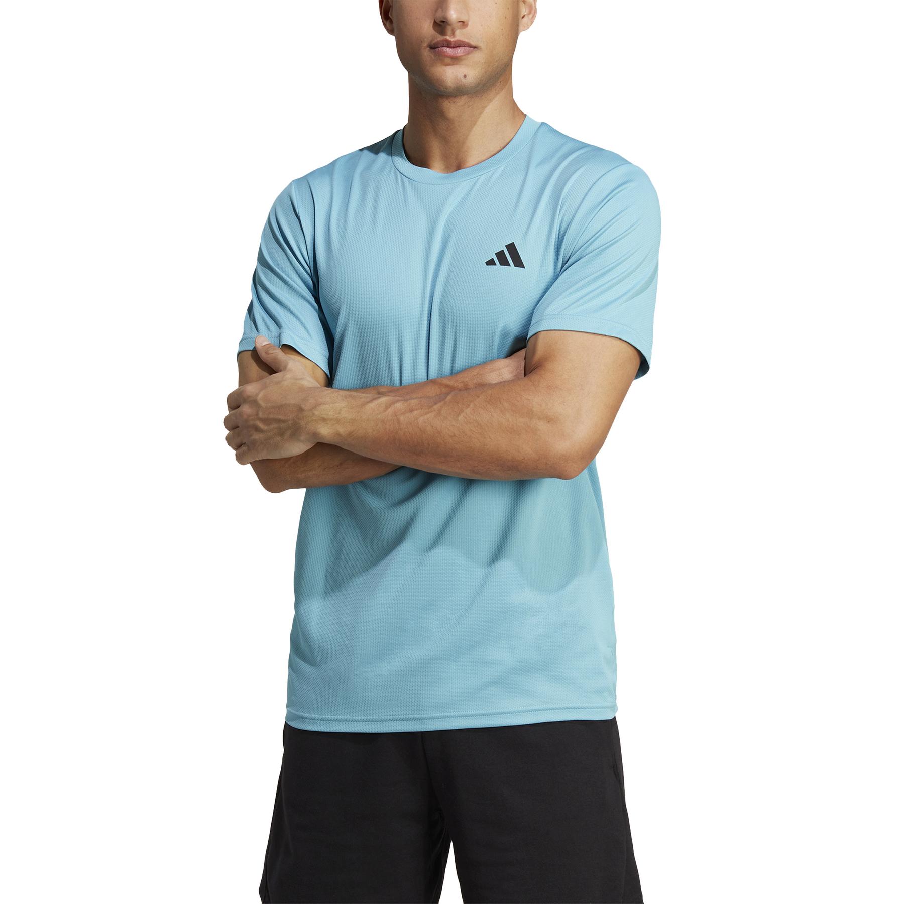 a/d/adidas_ic7431_4_apparel_on_model_front_view_white.jpg