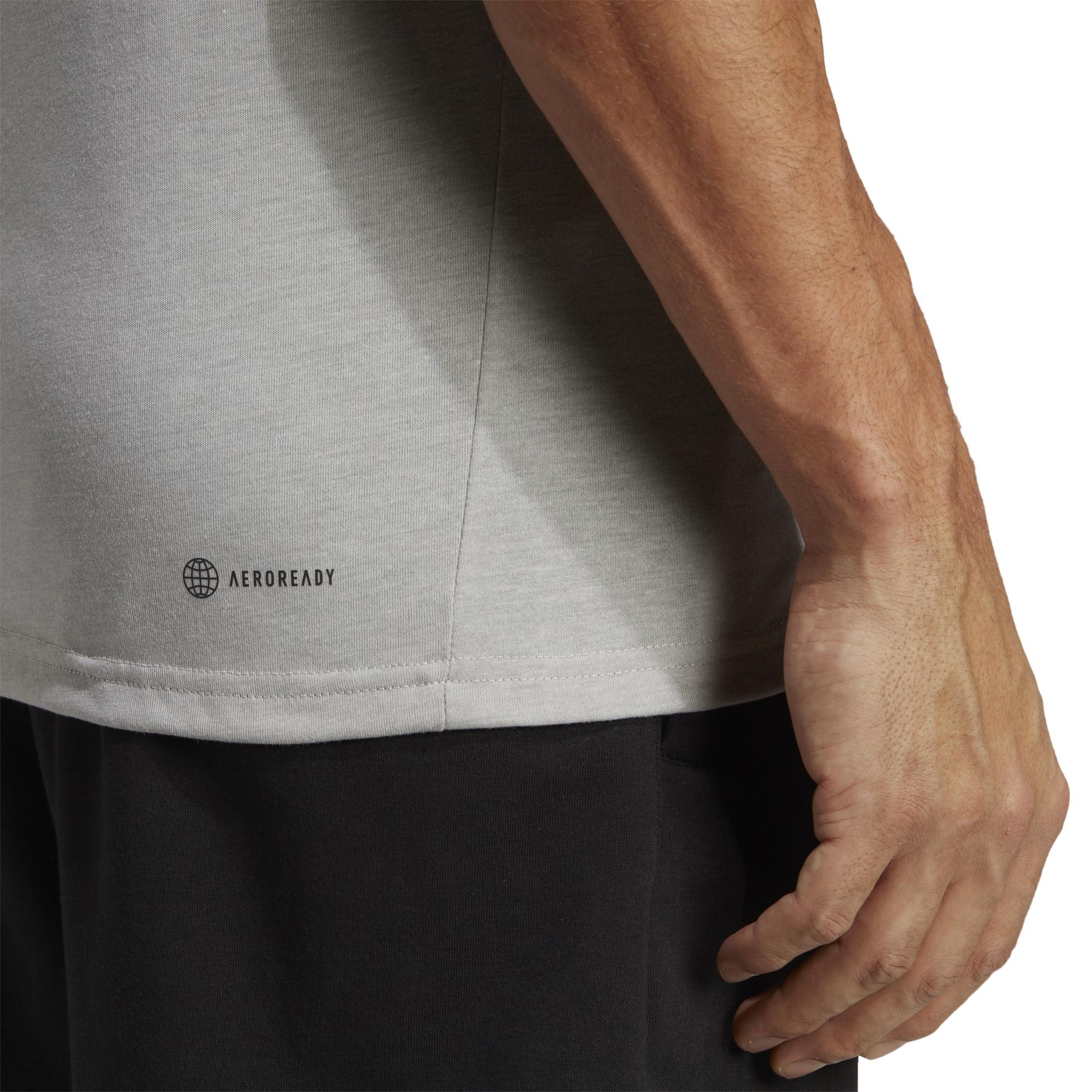 product/a/d/adidas_ic7445_8_apparel_on_model_detail_view_2_white.jpg