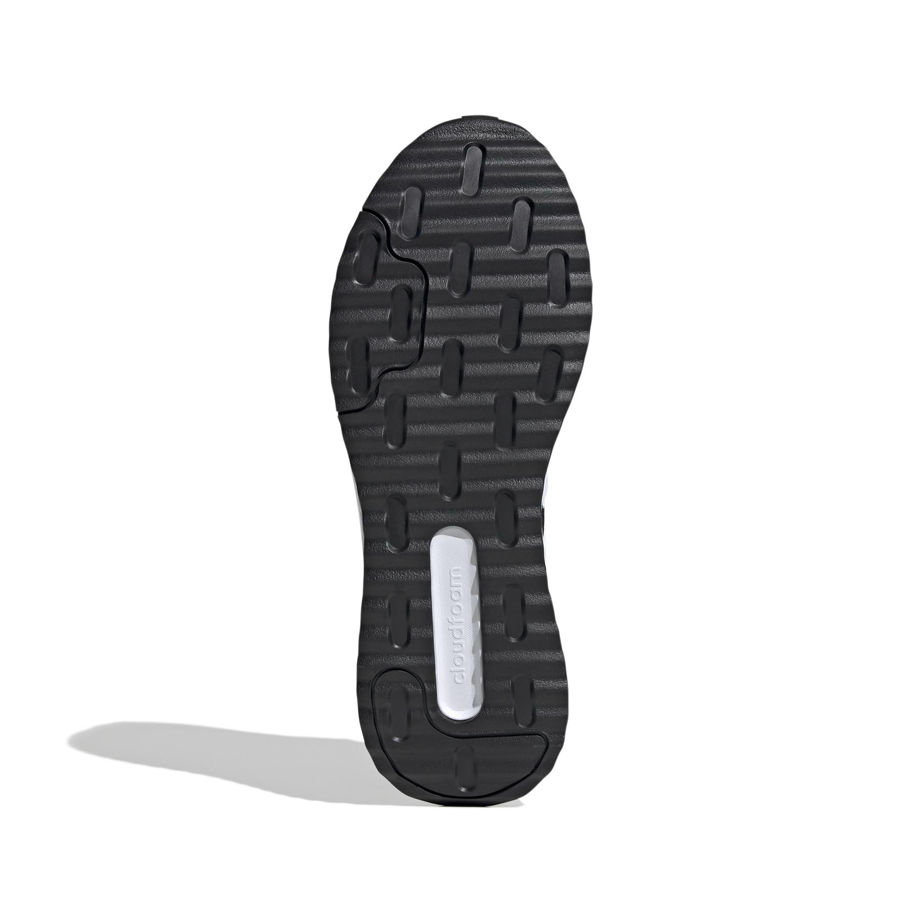 product/a/d/adidas_id0468_4_footwear_photography_bottom_view_white-nw052424.jpg
