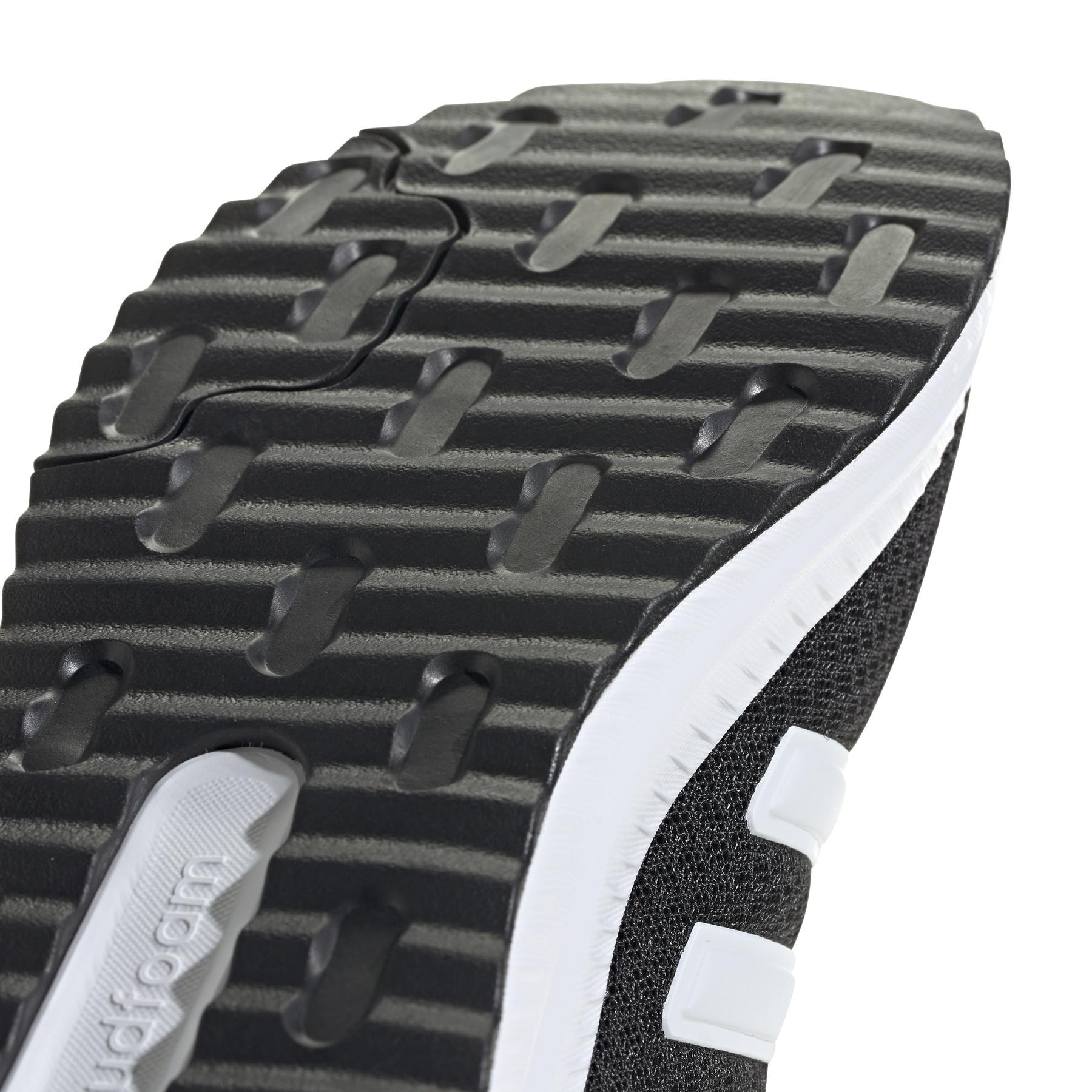product/a/d/adidas_id0468_8_footwear_photography_detail_view_1_white-nw052424.jpg