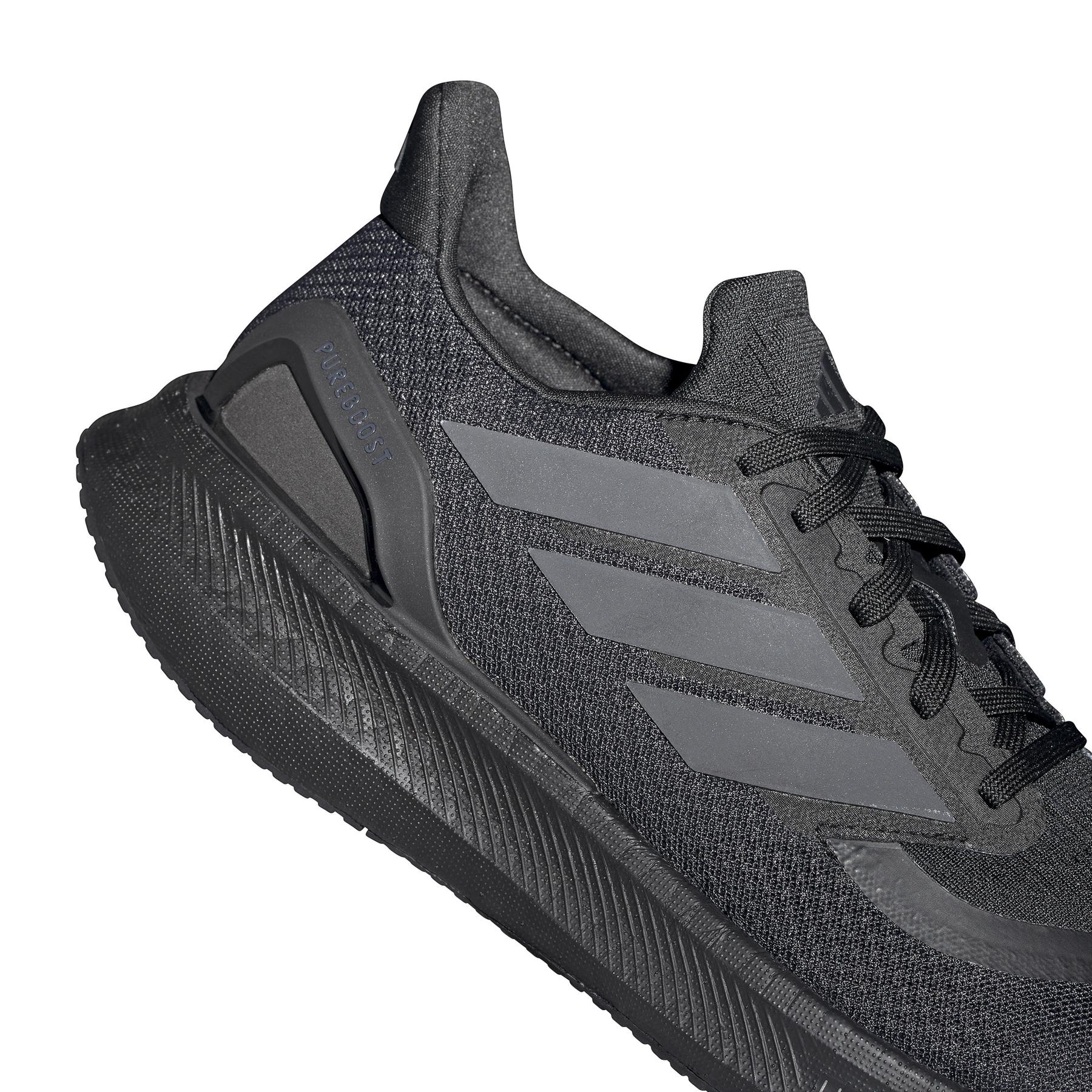 a/d/adidas_id1158_13_footwear_photography_reflective_detail_white.jpg