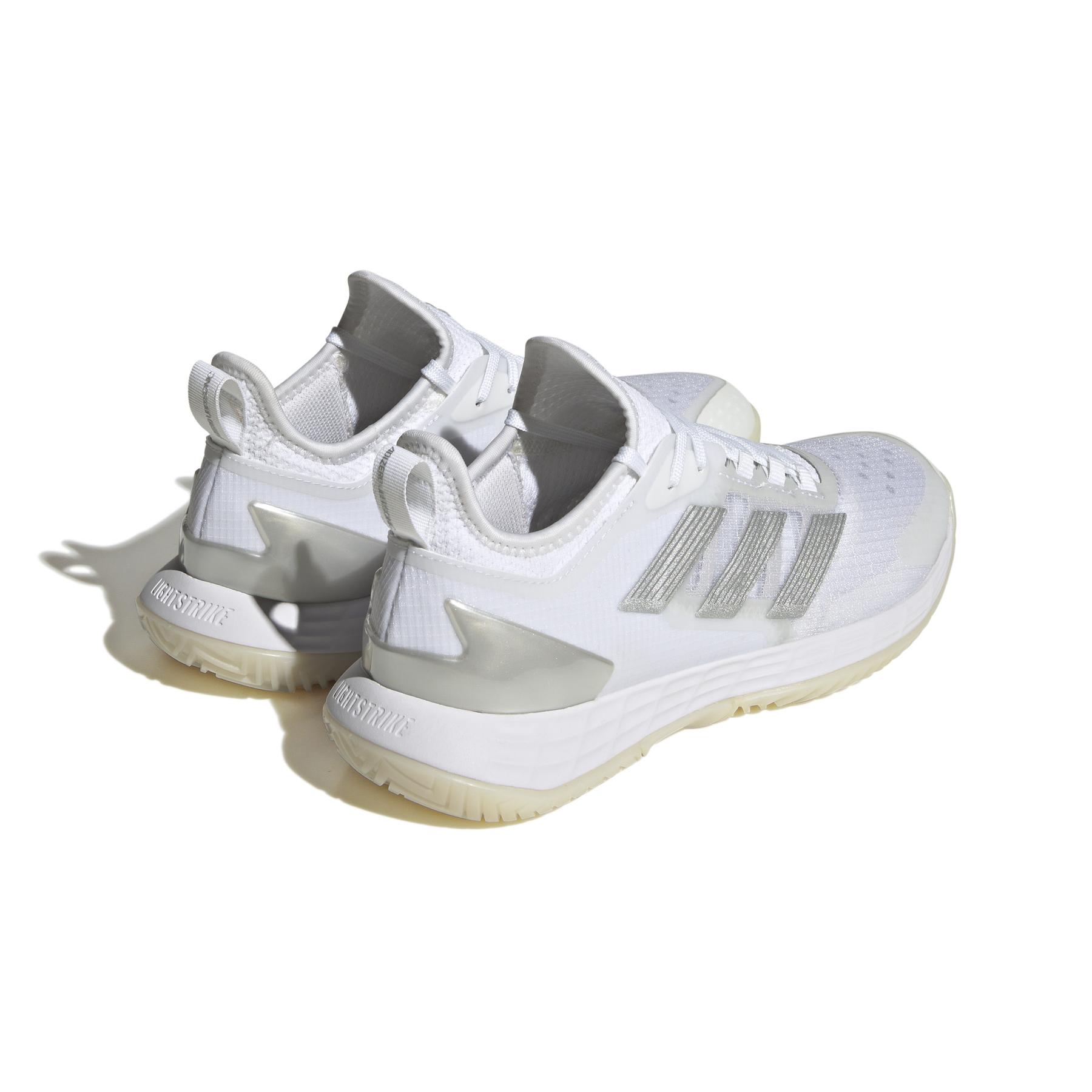 a/d/adidas_id1566_7_footwear_photography_back_lateral_top_view_white-nw040824x.jpg