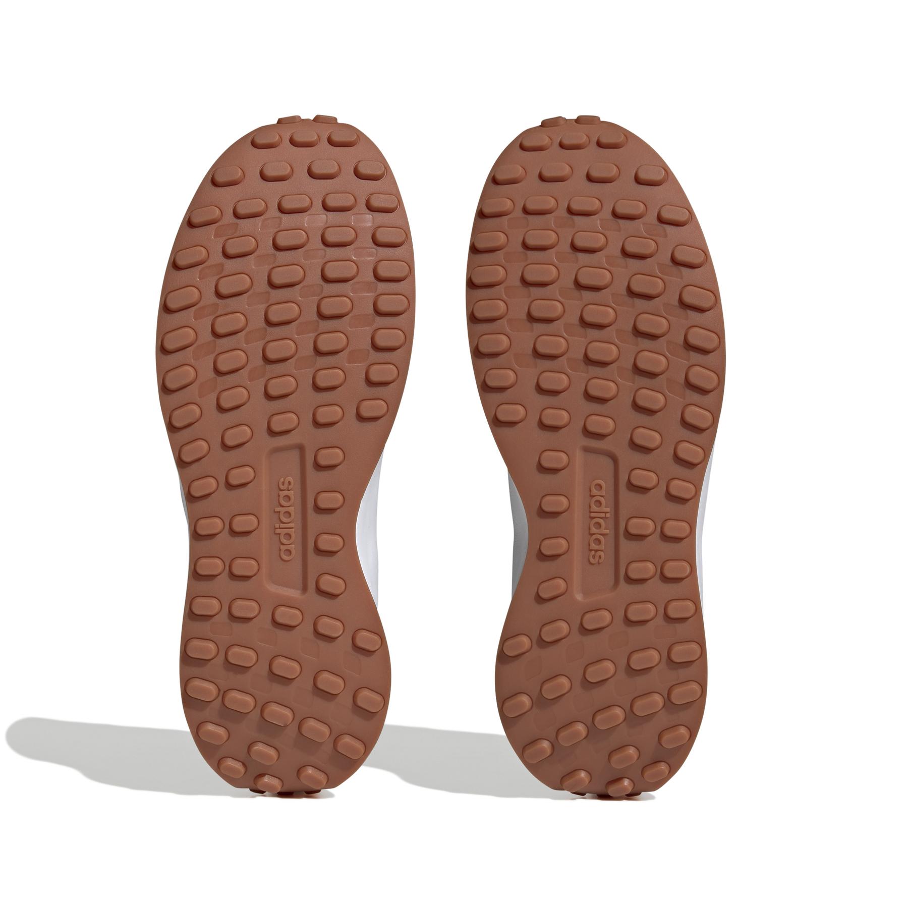 a/d/adidas_id1876_4_footwear_photography_bottom_view_white.jpg