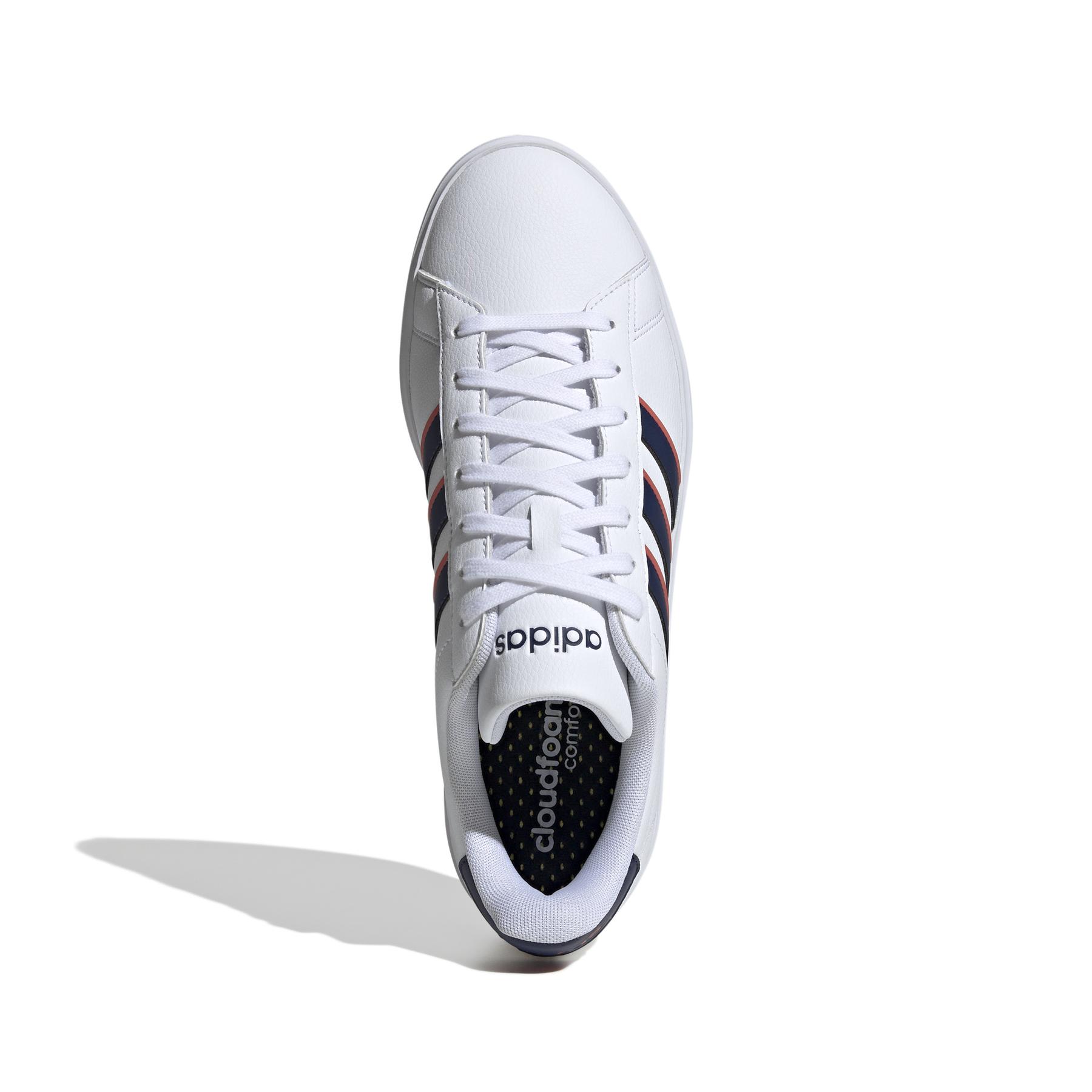 a/d/adidas_id2947_3_footwear_photography_top_portrait_view_white.jpg