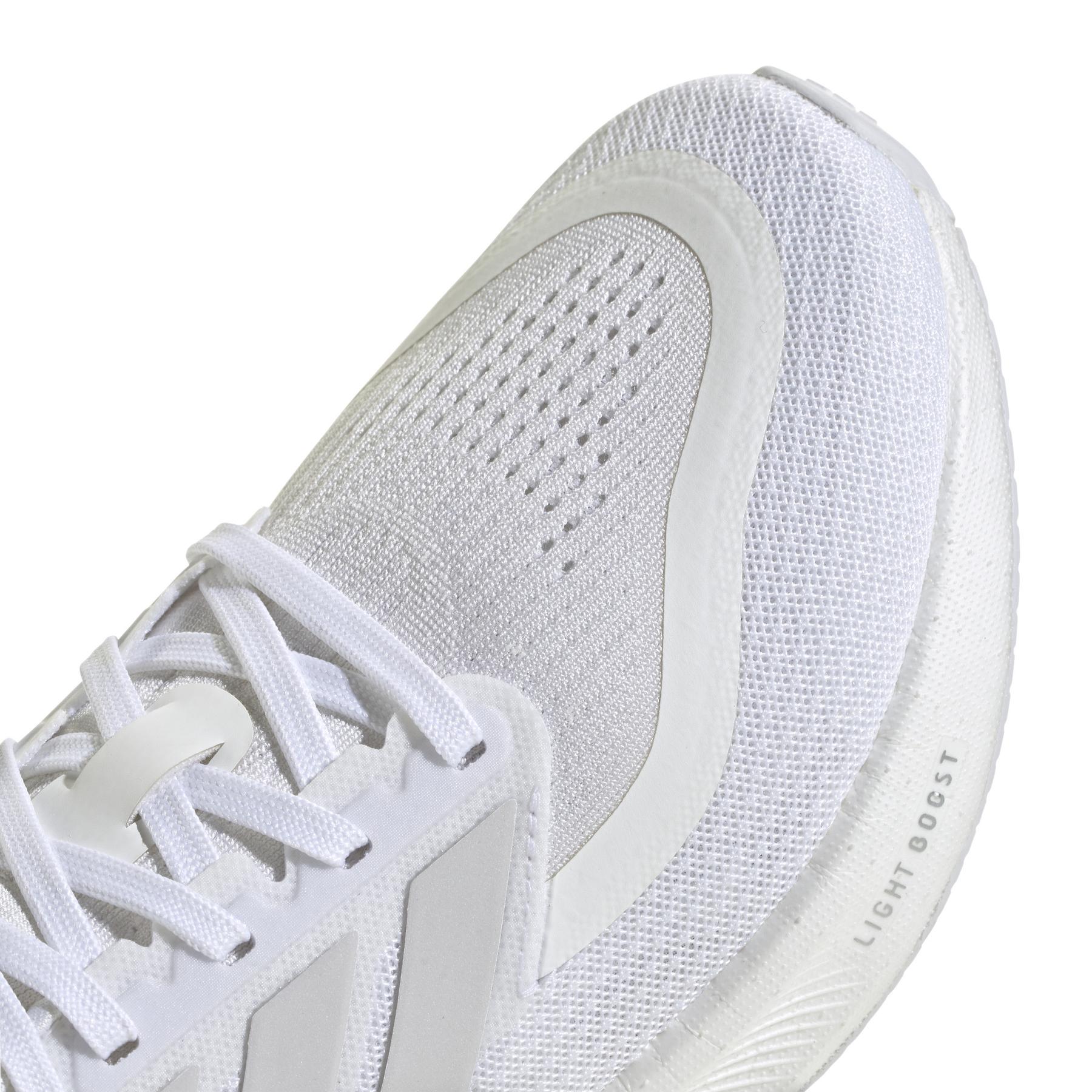 product/a/d/adidas_id3619_8_footwear_photography_detail_view_1_white.jpg