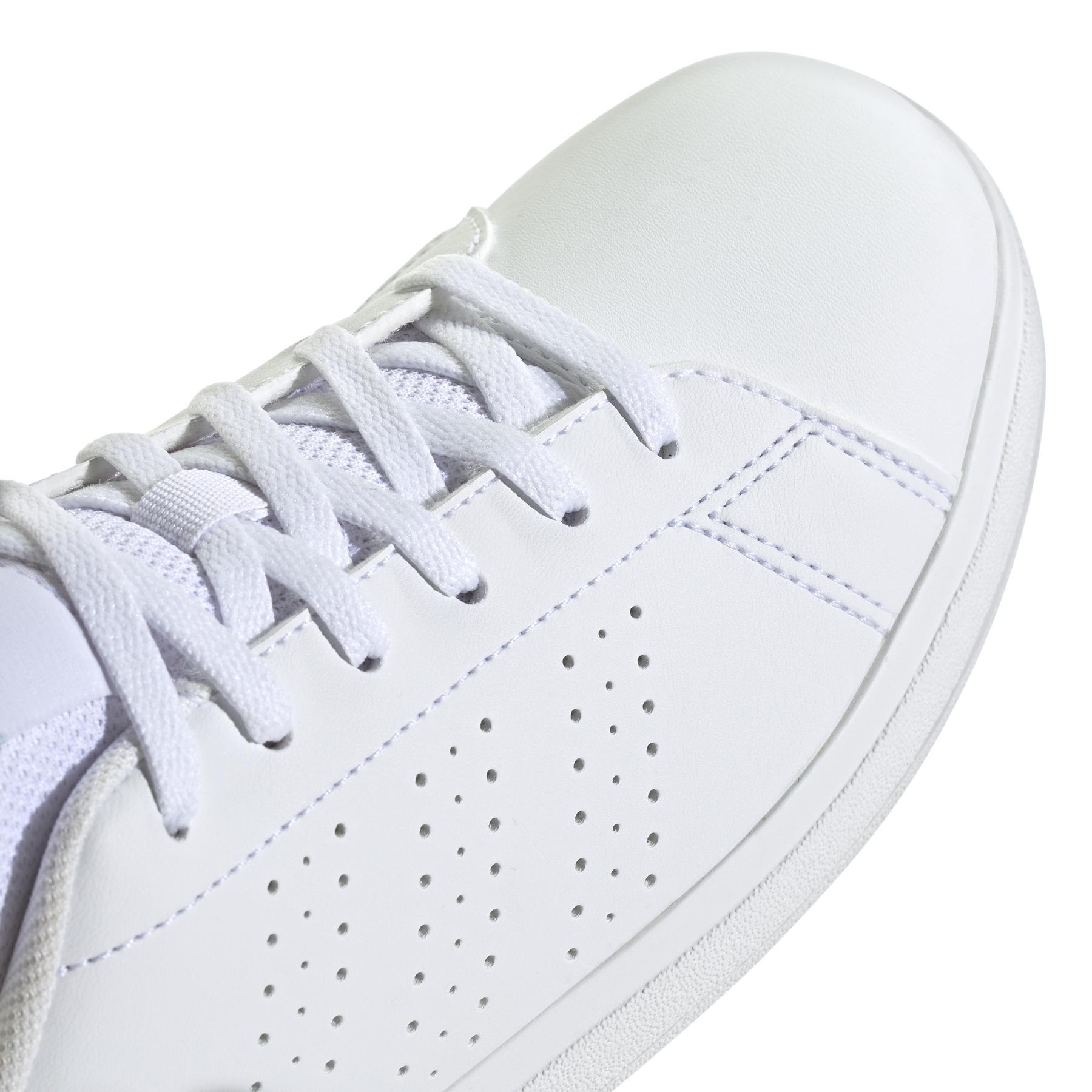 a/d/adidas_id3889_8_footwear_photography_detail_view_1_white.jpg