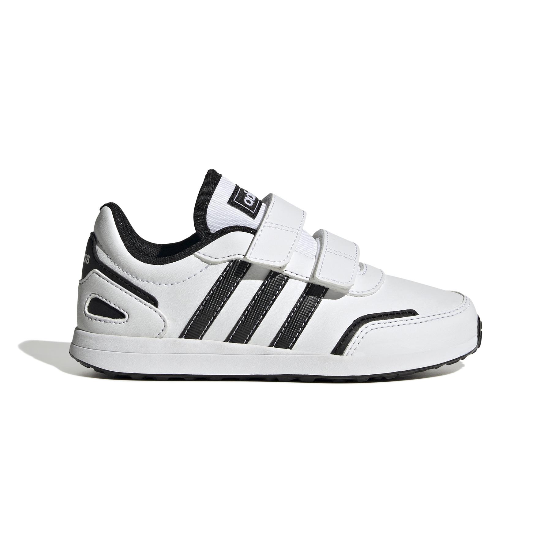 product/a/d/adidas_id4856_1_footwear_photography_side_lateral_center_view_white-nw052424.jpg