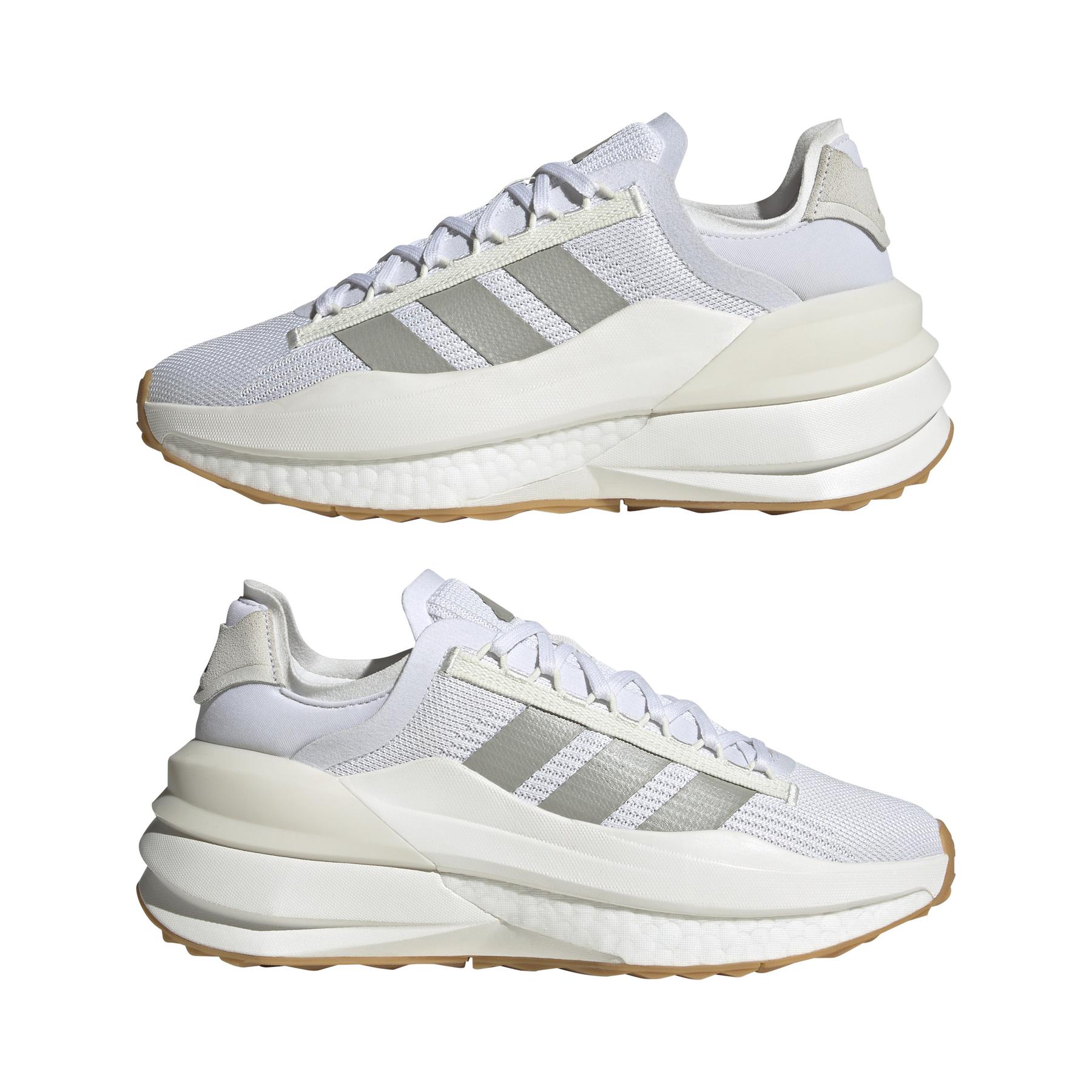 a/d/adidas_id5239_10_footwear_photography_mirrored_pair_view_white-030824x.jpg