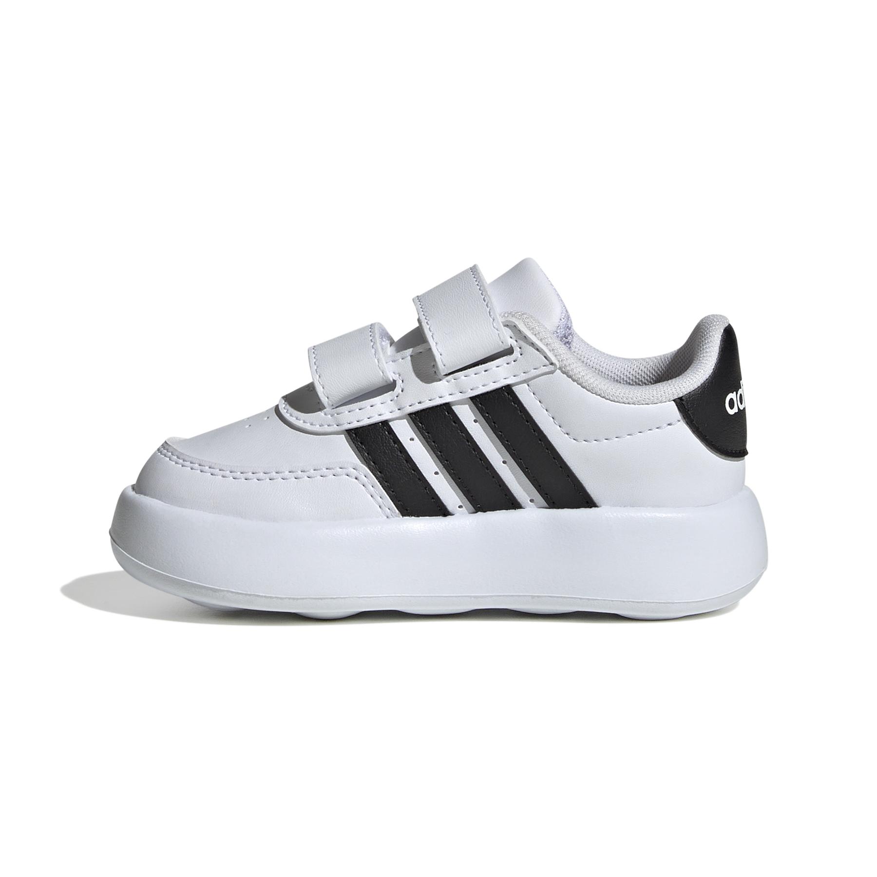 product/a/d/adidas_id5276_5_footwear_photography_side_medial_center_view_white-nw052424.jpg