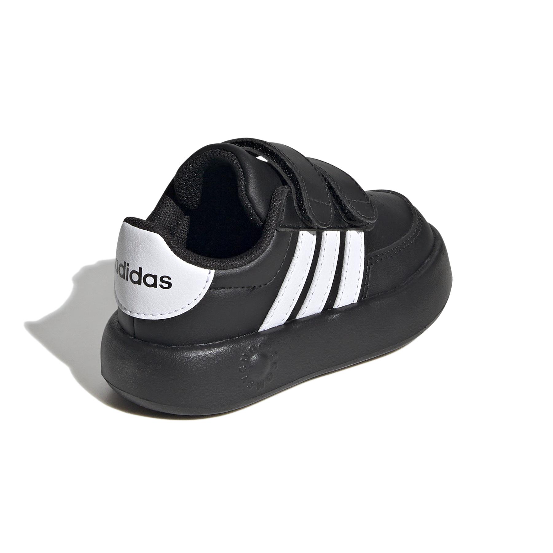 product/a/d/adidas_id5277_7_footwear_photography_back_lateral_top_view_white-nw052424.jpg