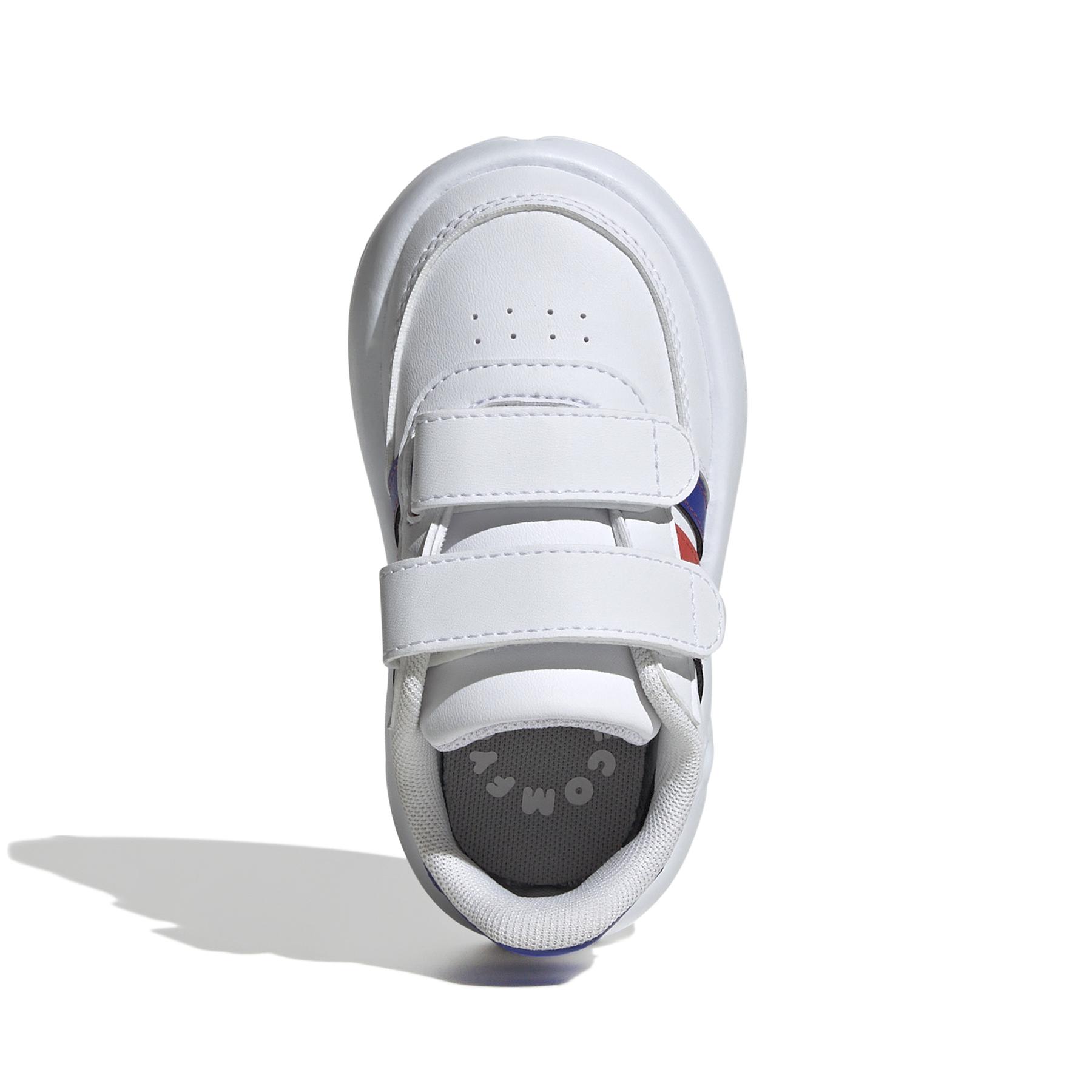 product/a/d/adidas_id5278_3_footwear_photography_top_portrait_view_white-nw052424.jpg