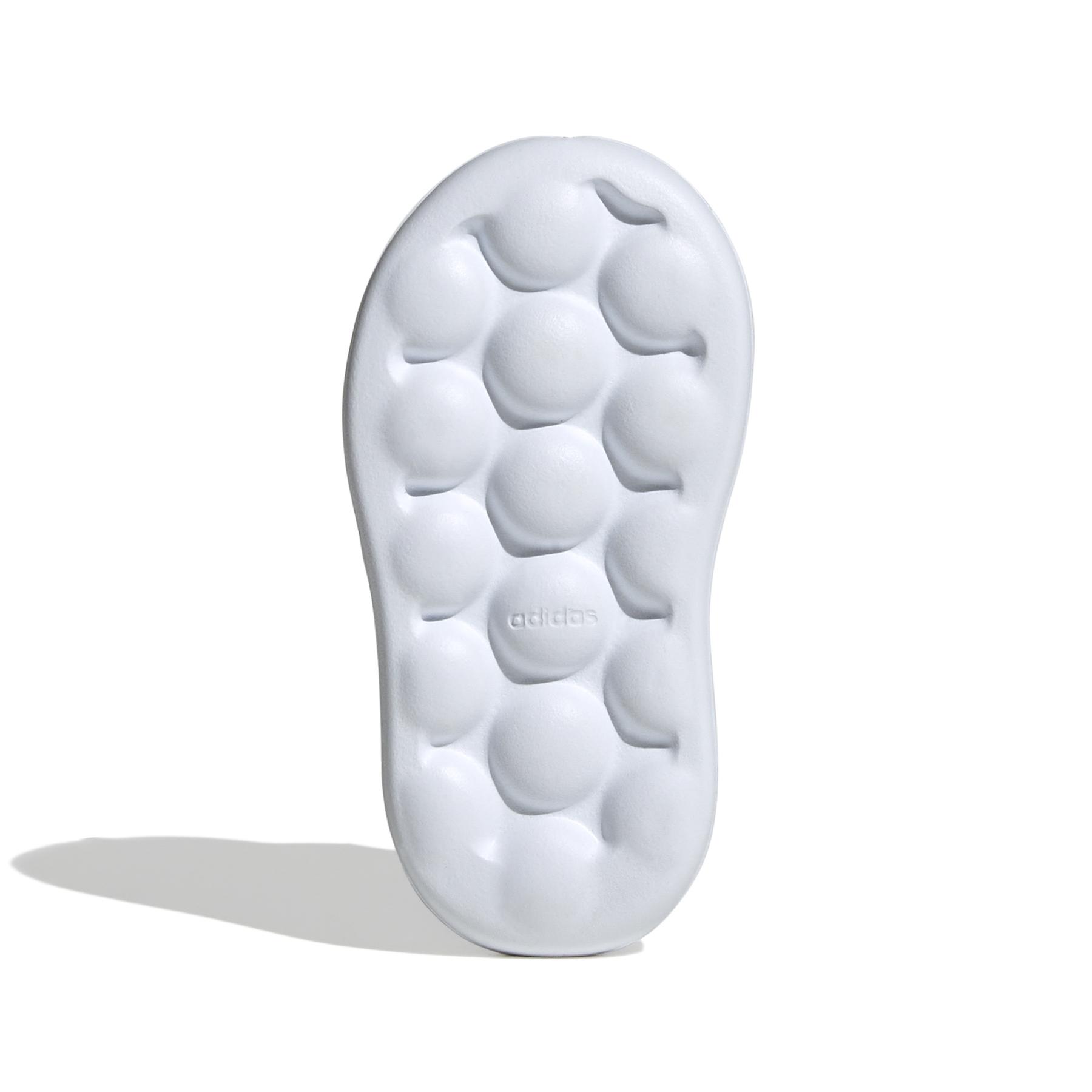 product/a/d/adidas_id5278_4_footwear_photography_bottom_view_white-nw052424.jpg