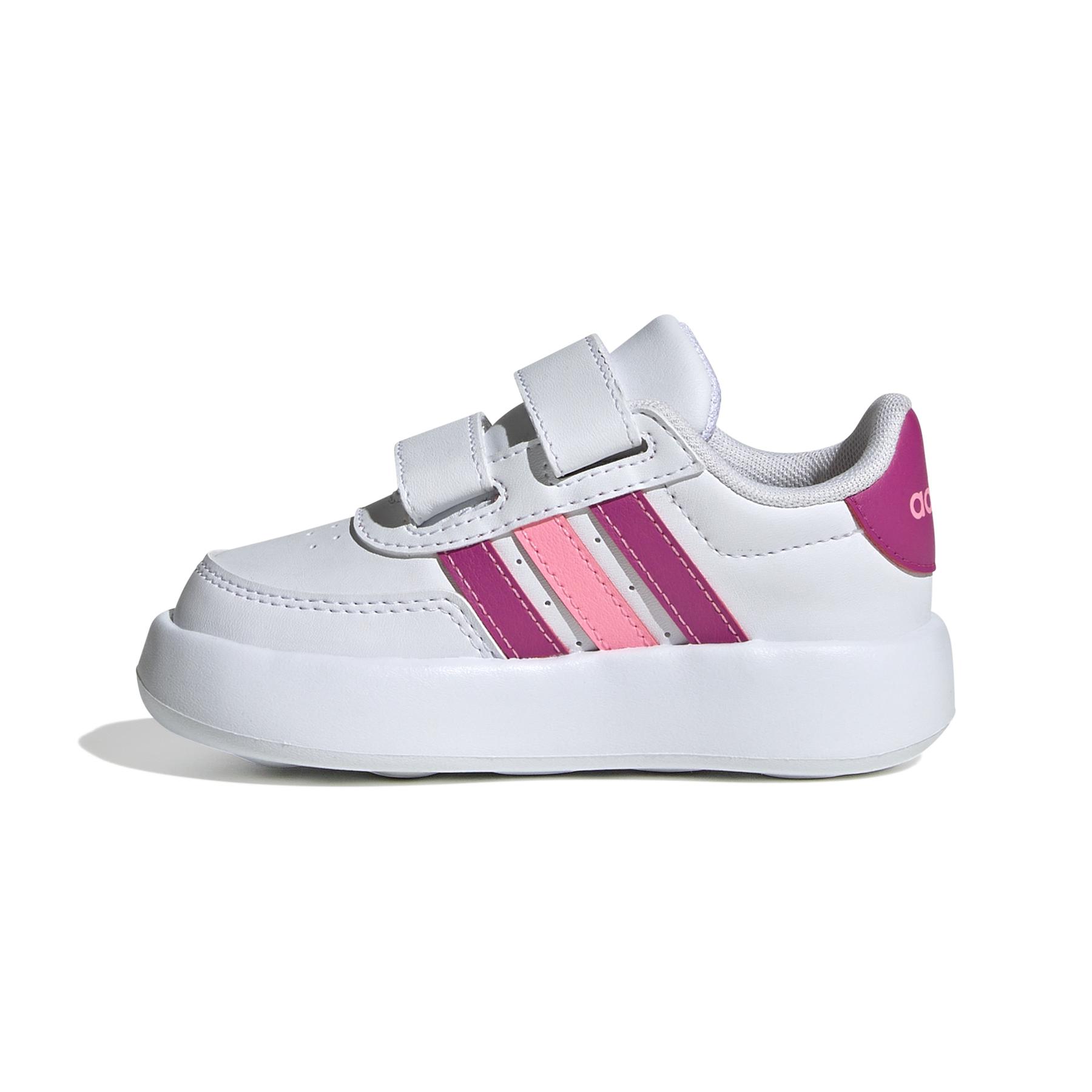 product/a/d/adidas_id5279_5_footwear_photography_side_medial_center_view_white-nw052424.jpg