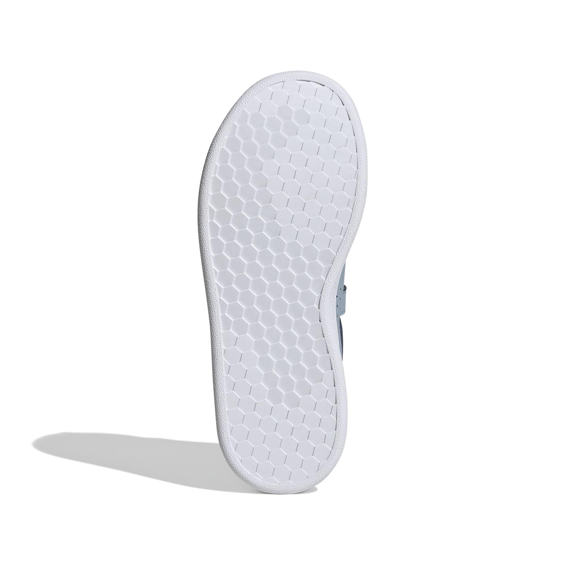 product/a/d/adidas_id5292_4_footwear_photography_bottom_view_white-nw091625.jpg