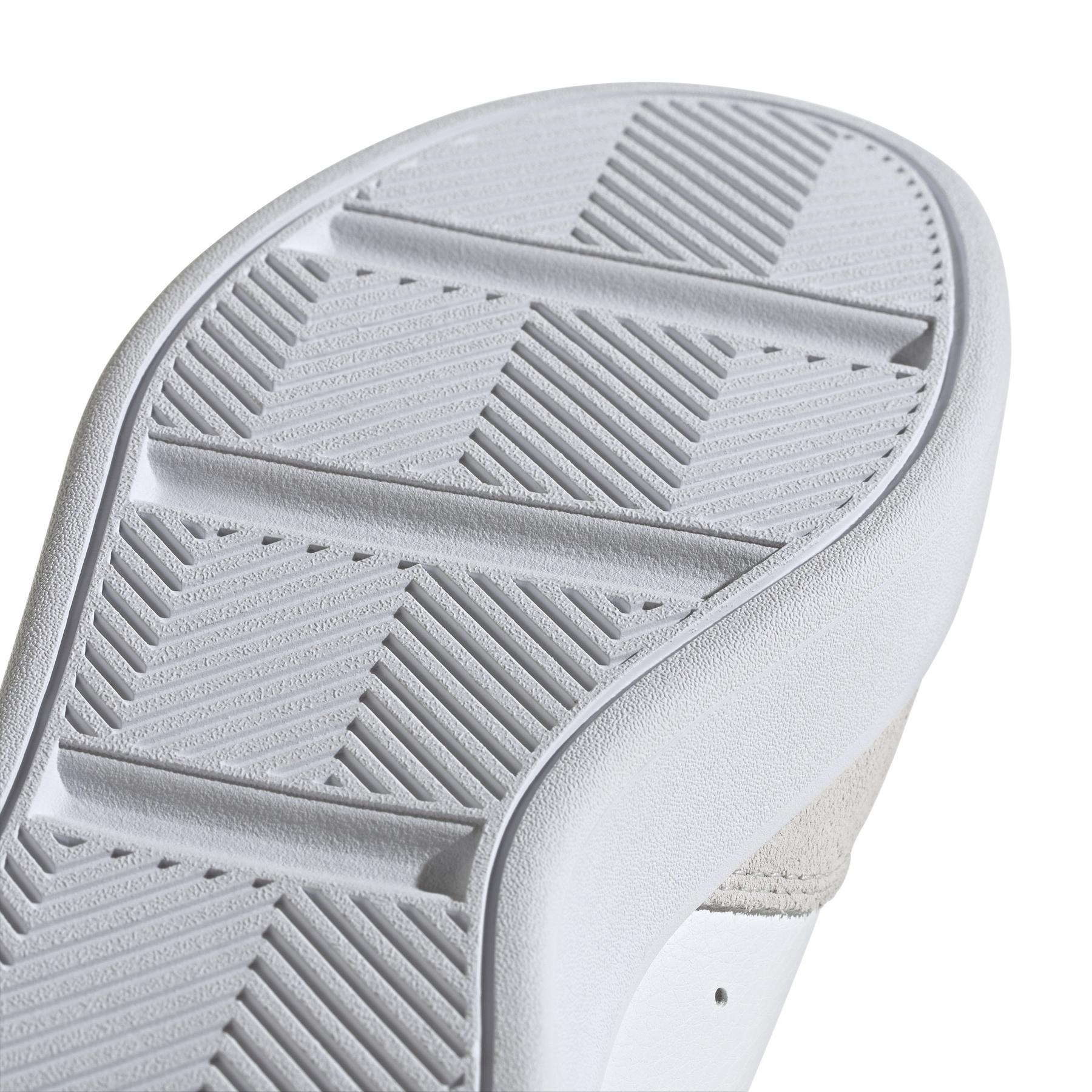 product/a/d/adidas_id5569_10_footwear_photography_detail_view_3_white.jpg