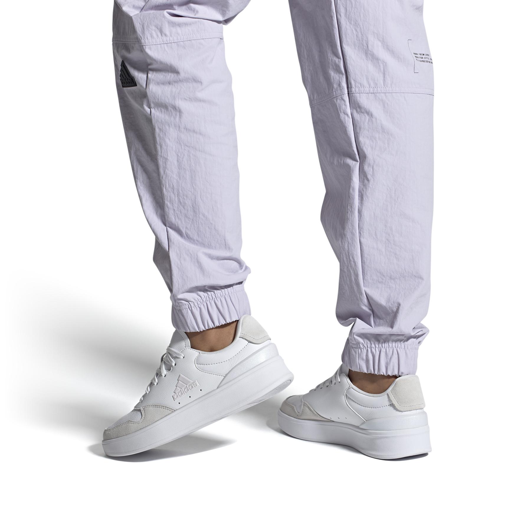 product/a/d/adidas_id5569_11_footwear_on_model_front_view_white.jpg