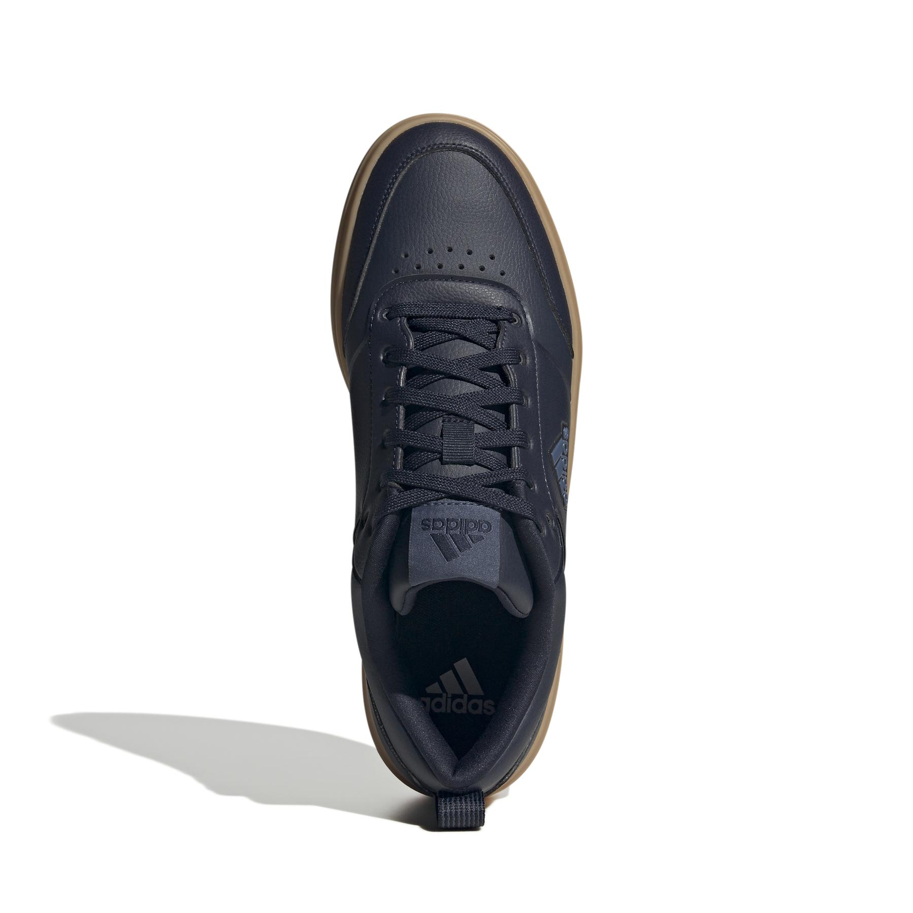 product/a/d/adidas_id5584_3_footwear_photography_top_portrait_view_white-new0201.jpg
