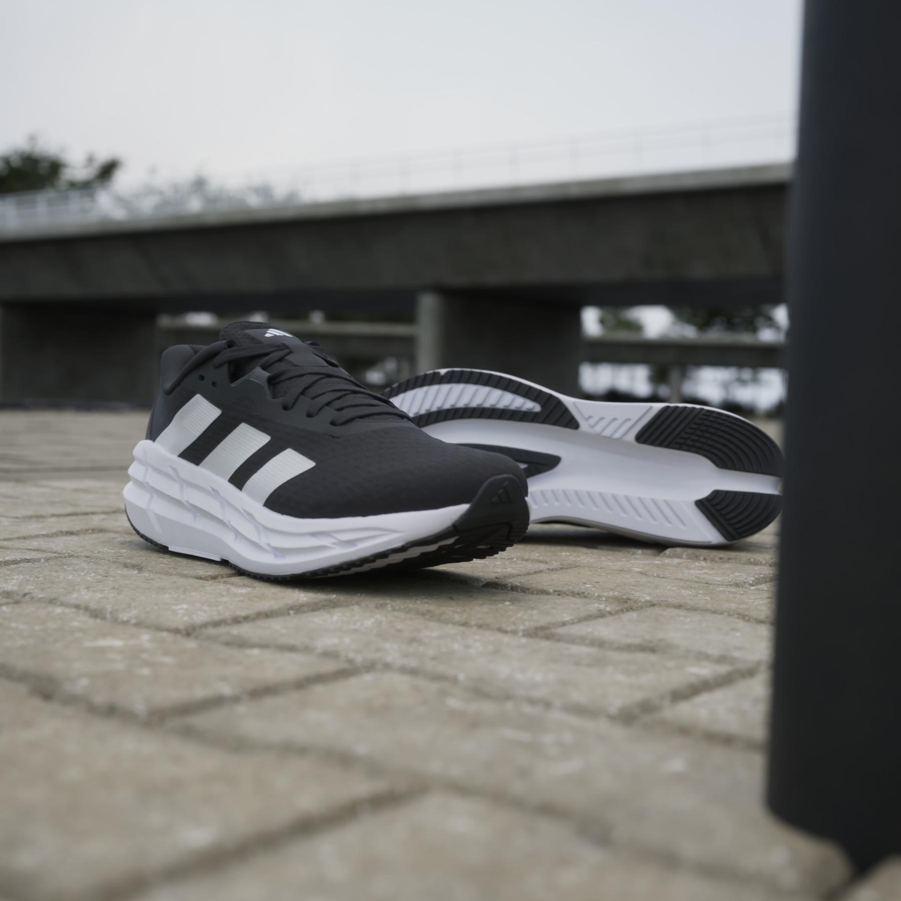 product/a/d/adidas_id6161_19_footwear_photography_heromrktng_view_4.jpg