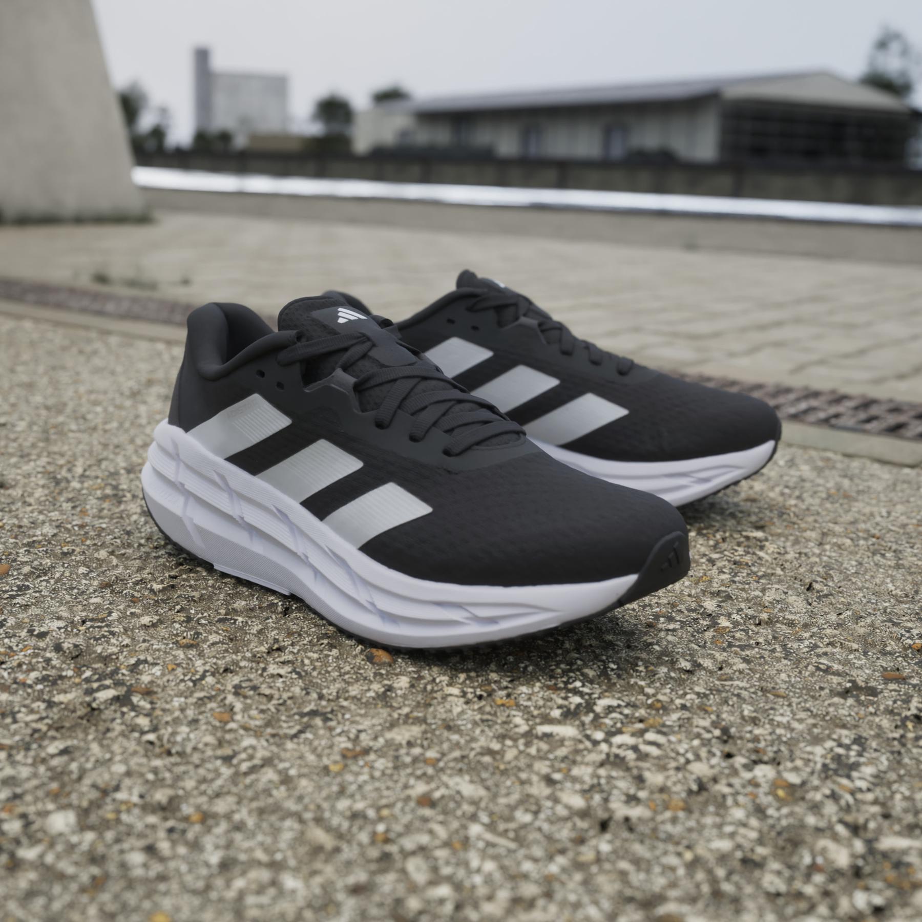 product/a/d/adidas_id6161_23_footwear_photography_heromrktng_view_8.jpg
