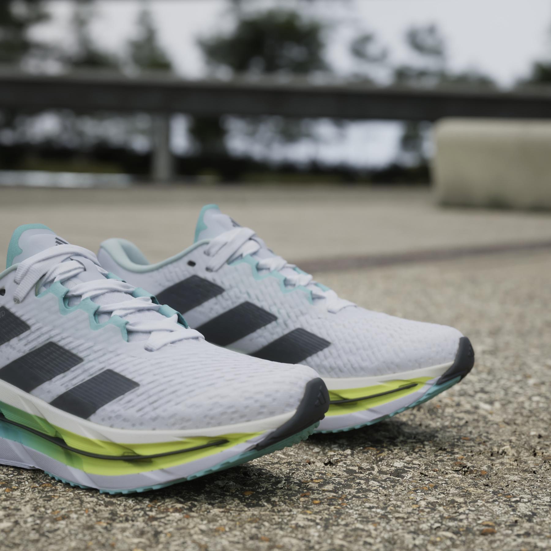 product/a/d/adidas_id6178_24_footwear_photography_heromrktng_view_9.jpg