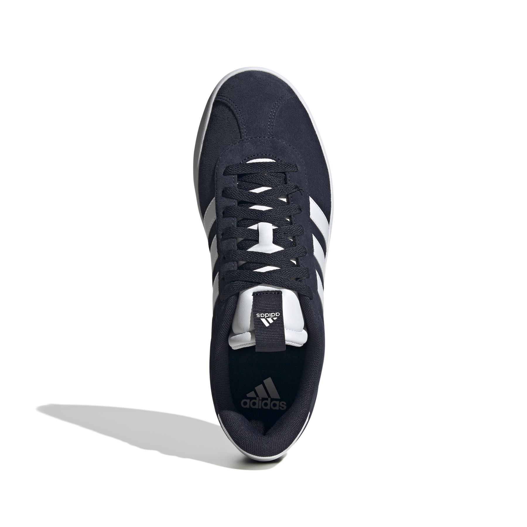 a/d/adidas_id6275_3_footwear_photography_top_portrait_view_white.jpg