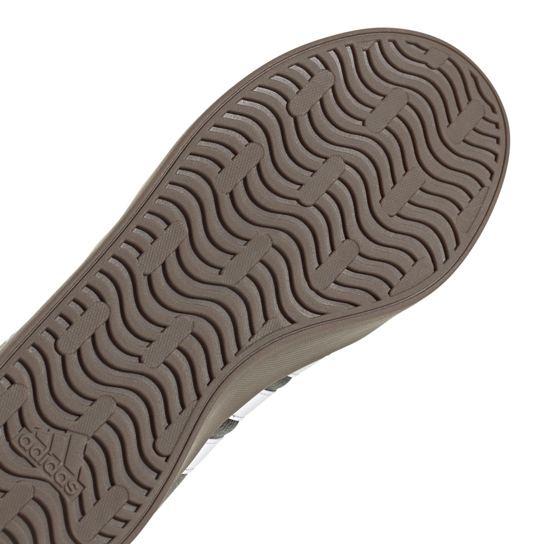 a/d/adidas_id6286_8_footwear_photography_detail_view_1_white.jpg