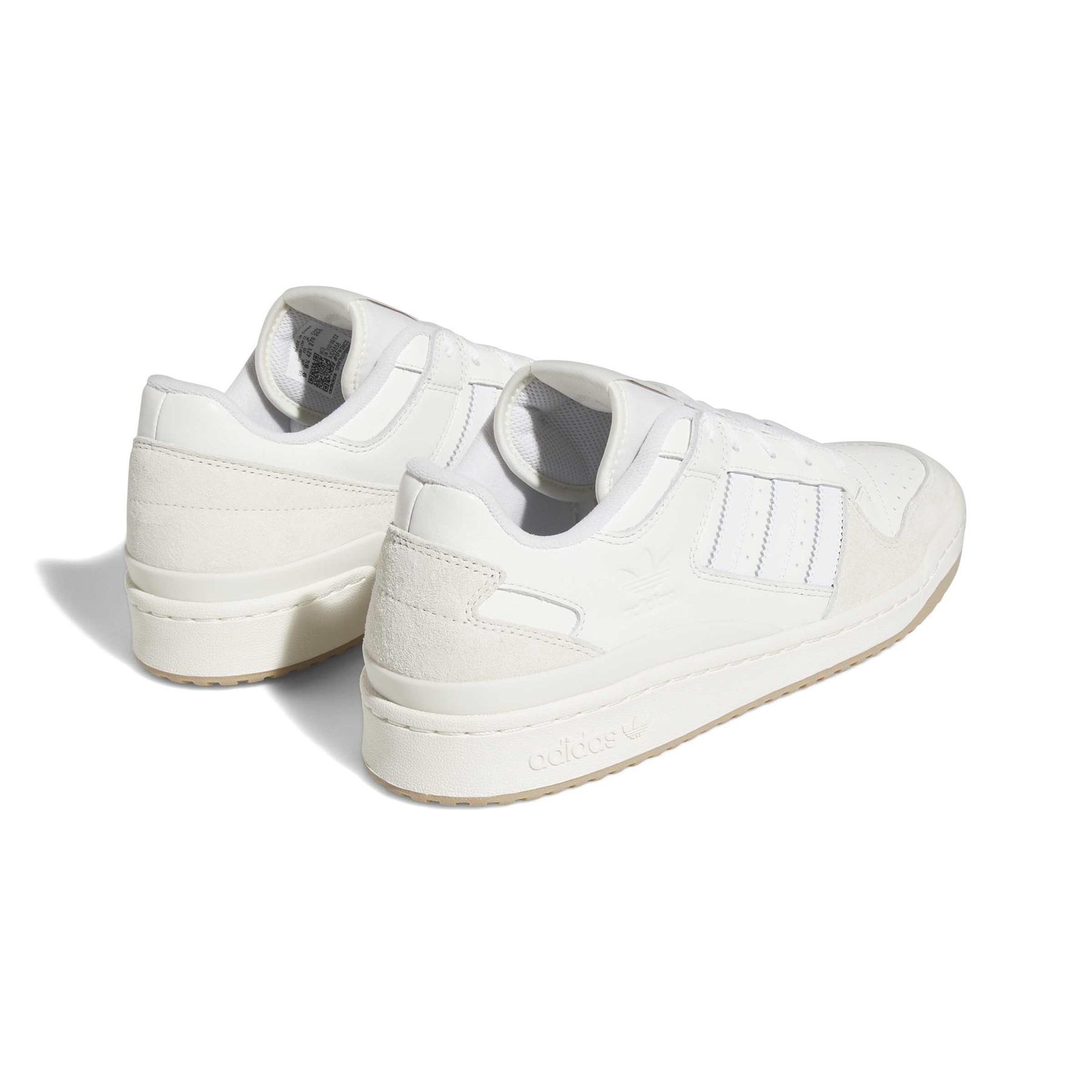 product/a/d/adidas_id6858_7_footwear_photography_back_lateral_top_view_white.jpg