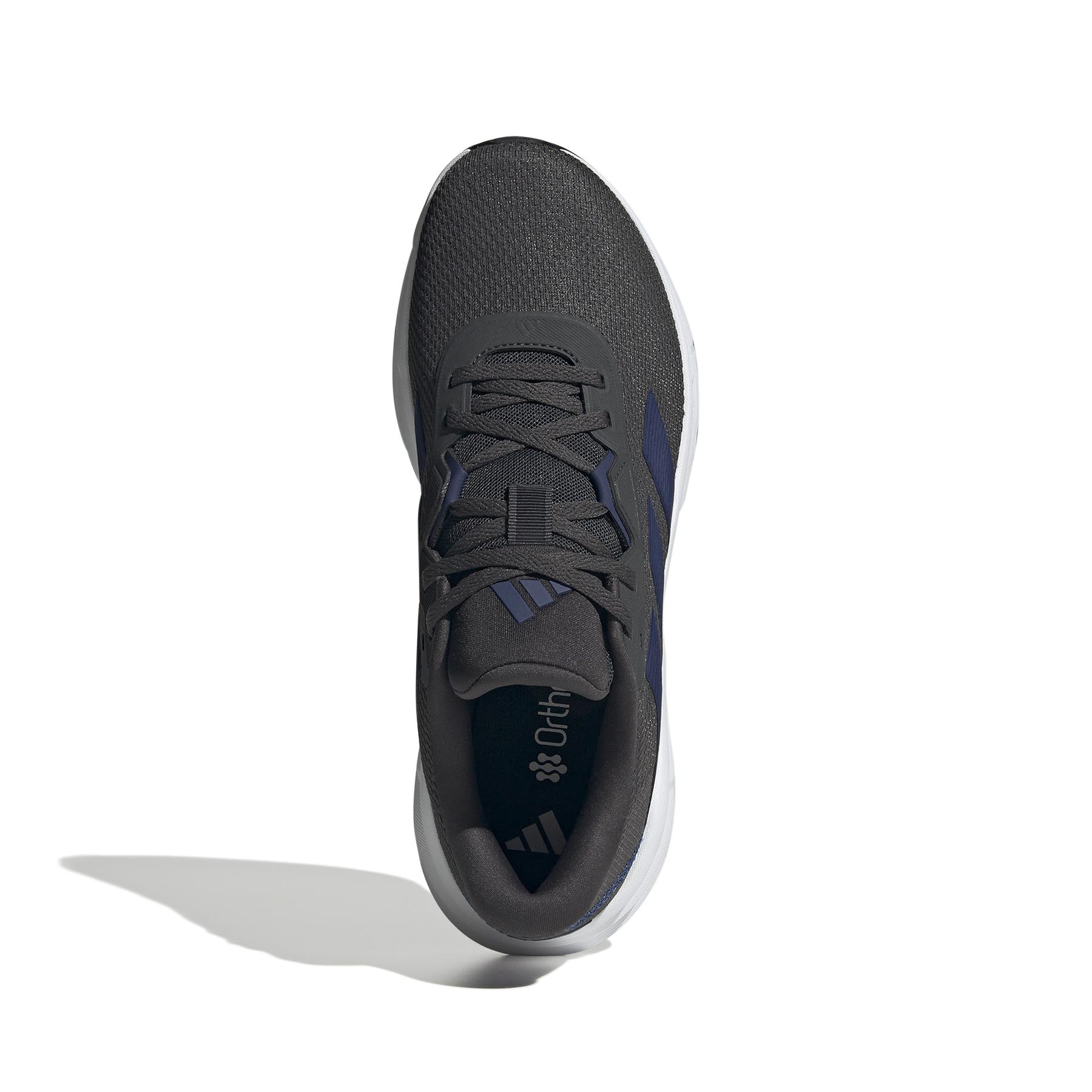a/d/adidas_id8751_3_footwear_photography_top_portrait_view_white.jpg