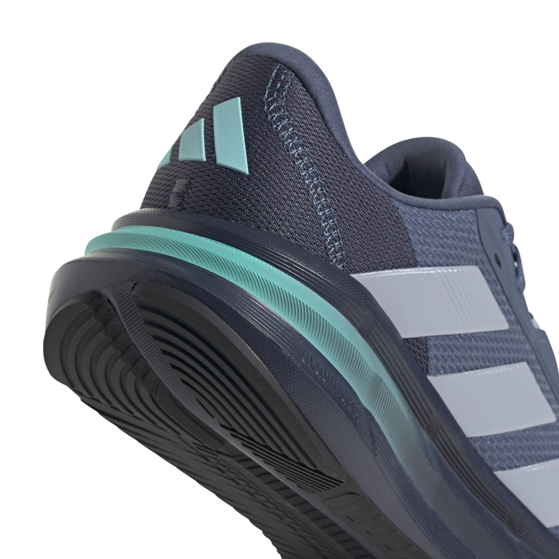 a/d/adidas_id8752_8_footwear_photography_detail_view_1_white.jpg