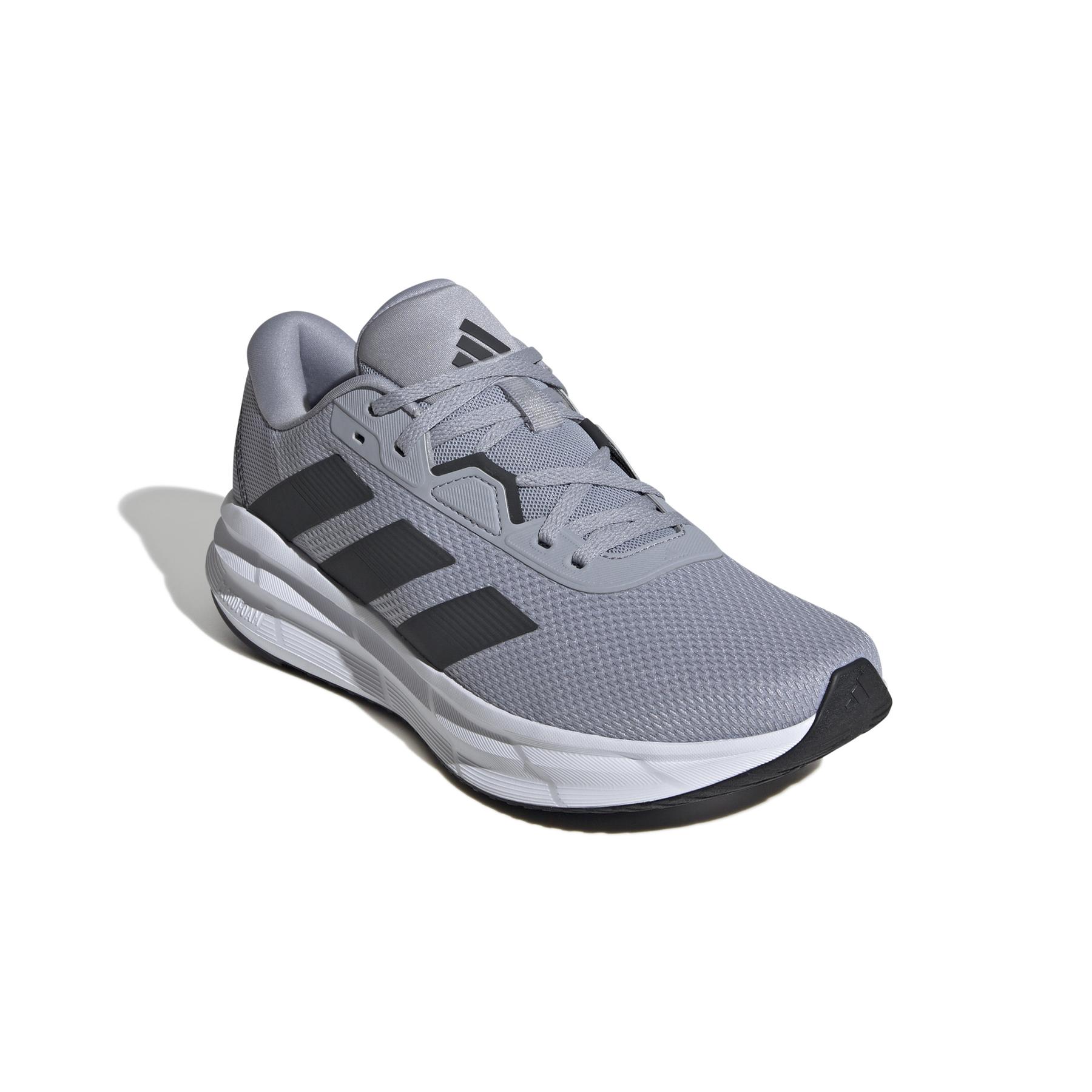 a/d/adidas_id8754_6_footwear_photography_front_lateral_top_view_white.jpg