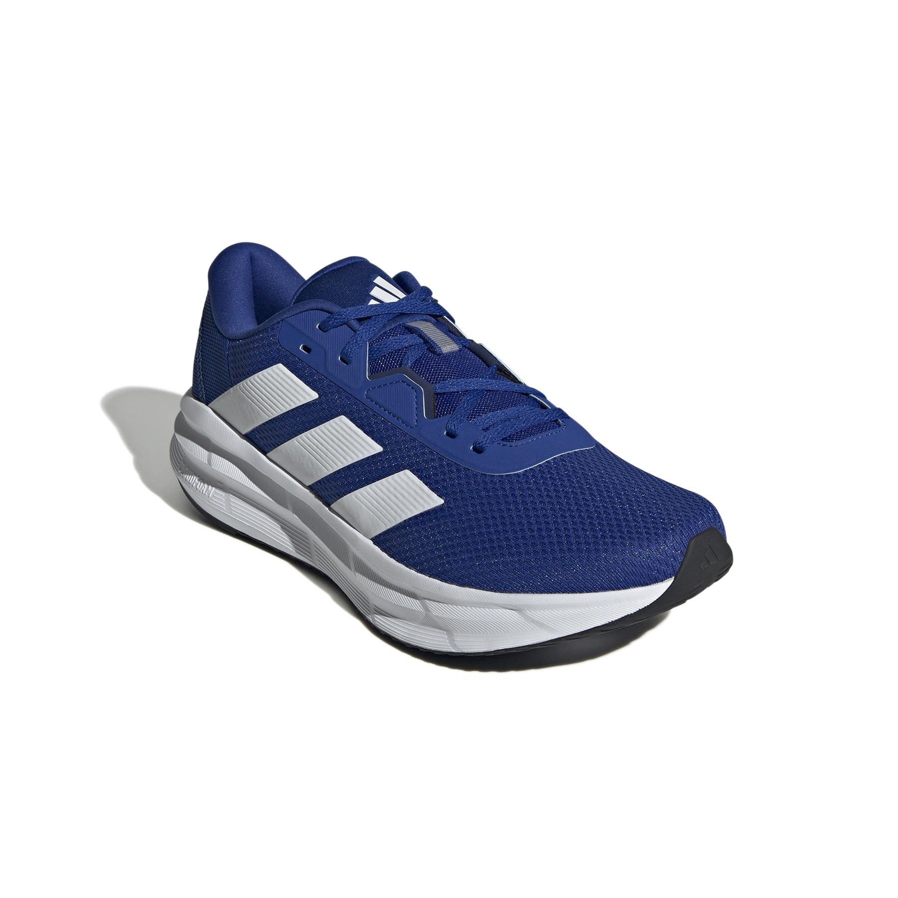 a/d/adidas_id8756_6_footwear_photography_front_lateral_top_view_white.jpg