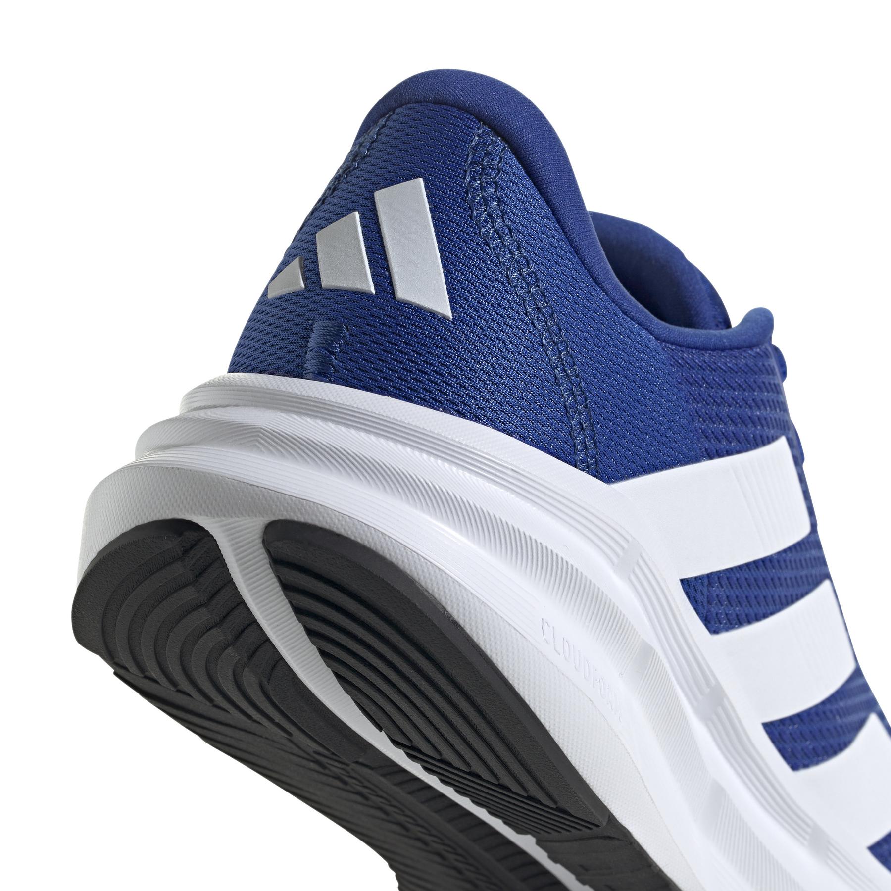 a/d/adidas_id8756_8_footwear_photography_detail_view_1_white.jpg