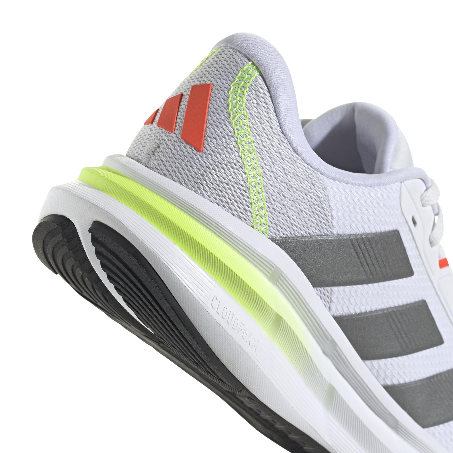 a/d/adidas_id8759_8_footwear_photography_detail_view_1_white.jpg