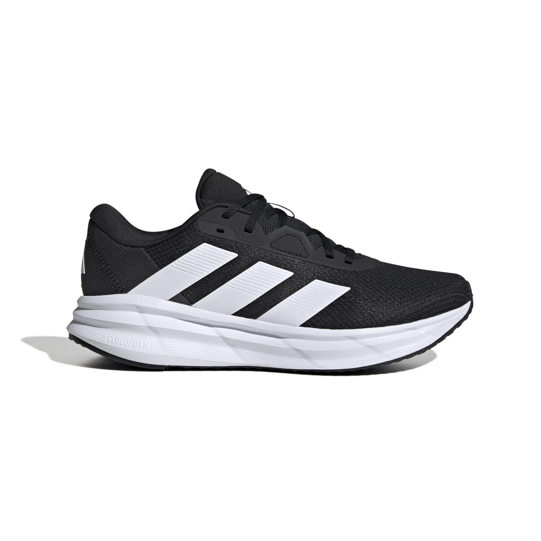a/d/adidas_id8760_1_footwear_photography_side_lateral_center_view_white.jpg