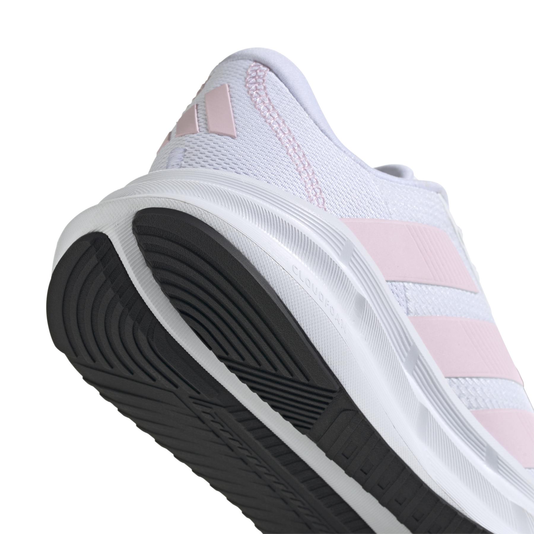a/d/adidas_id8762_8_footwear_photography_detail_view_1_white.jpg