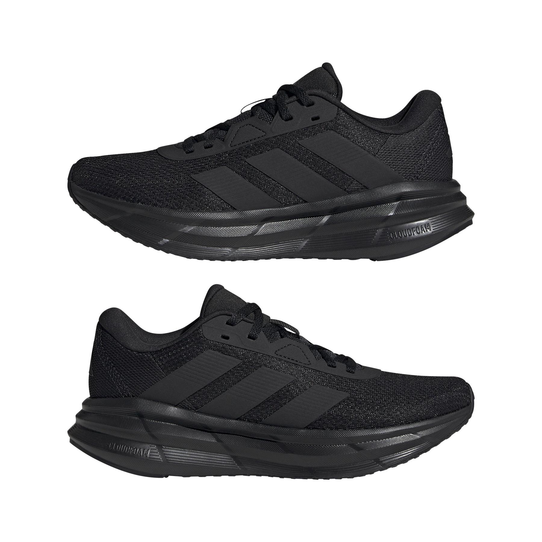 a/d/adidas_id8764_10_footwear_photography_mirrored_pair_view_white.jpg