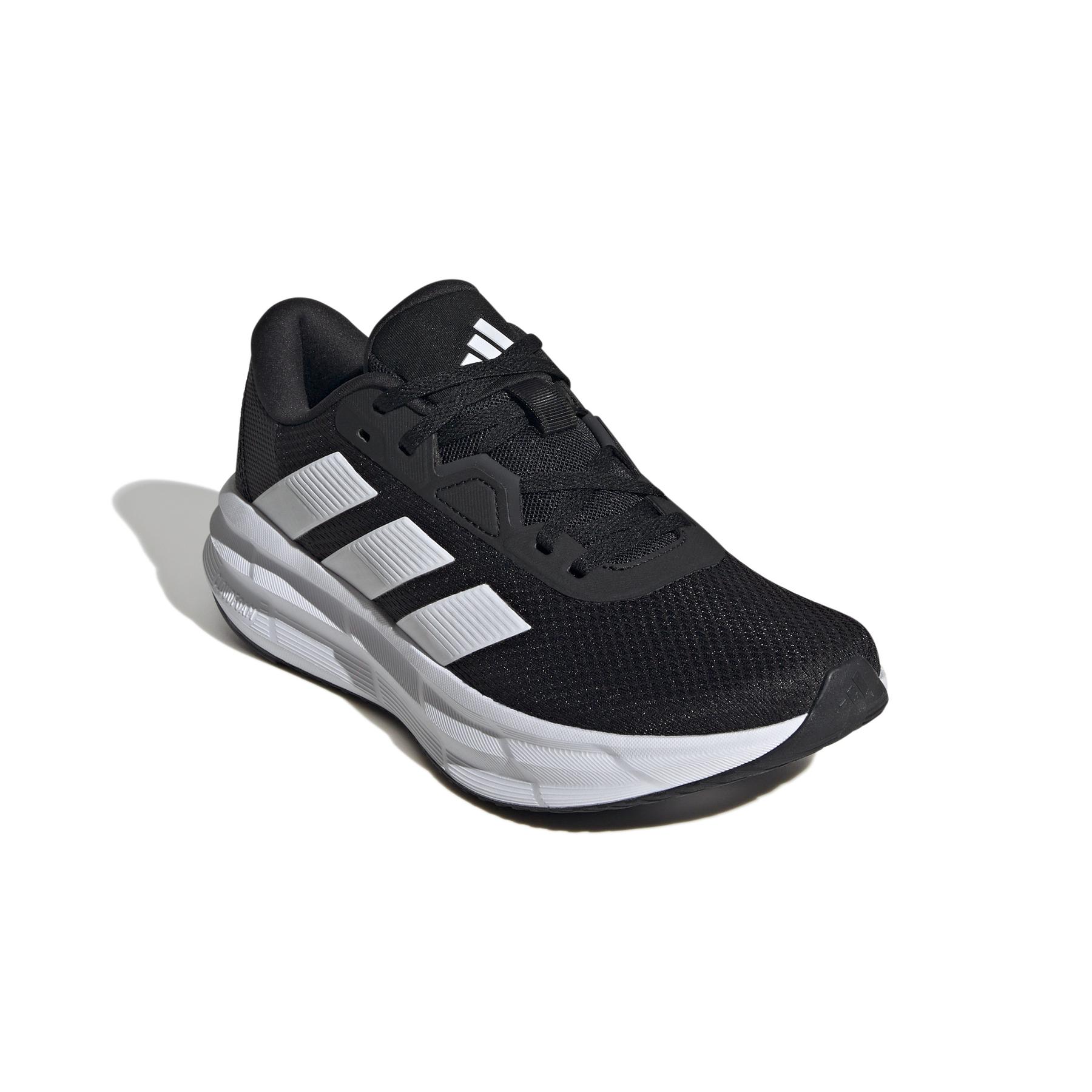 a/d/adidas_id8765_6_footwear_photography_front_lateral_top_view_white.jpg