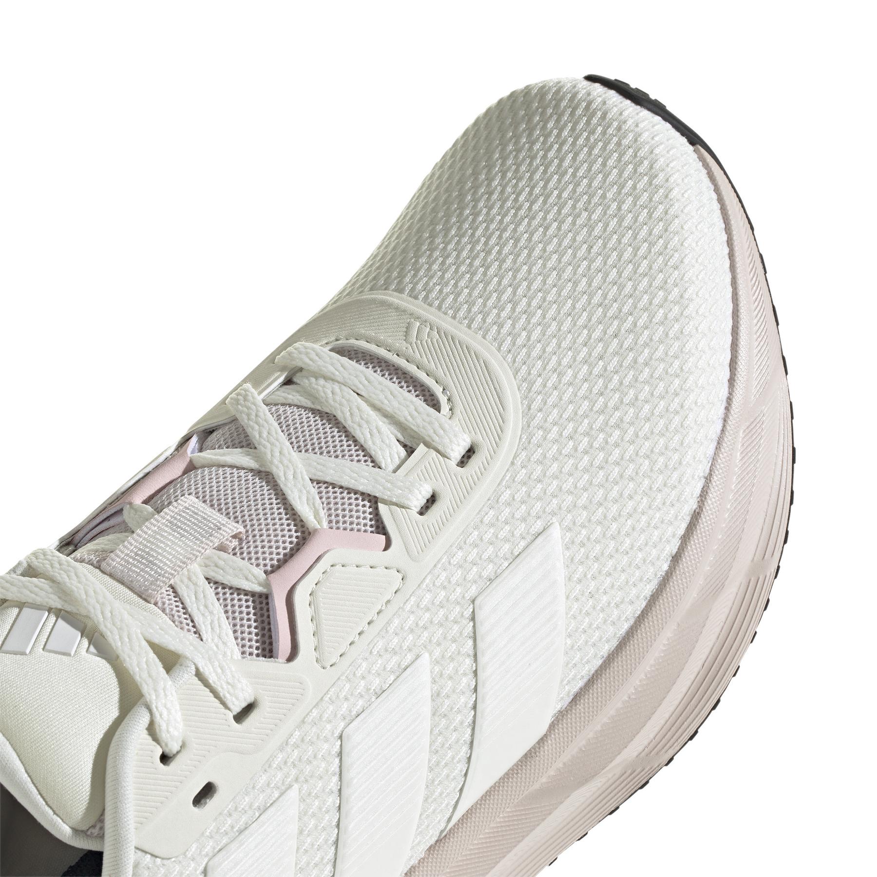 a/d/adidas_id8768_9_footwear_photography_detail_view_2_white.jpg