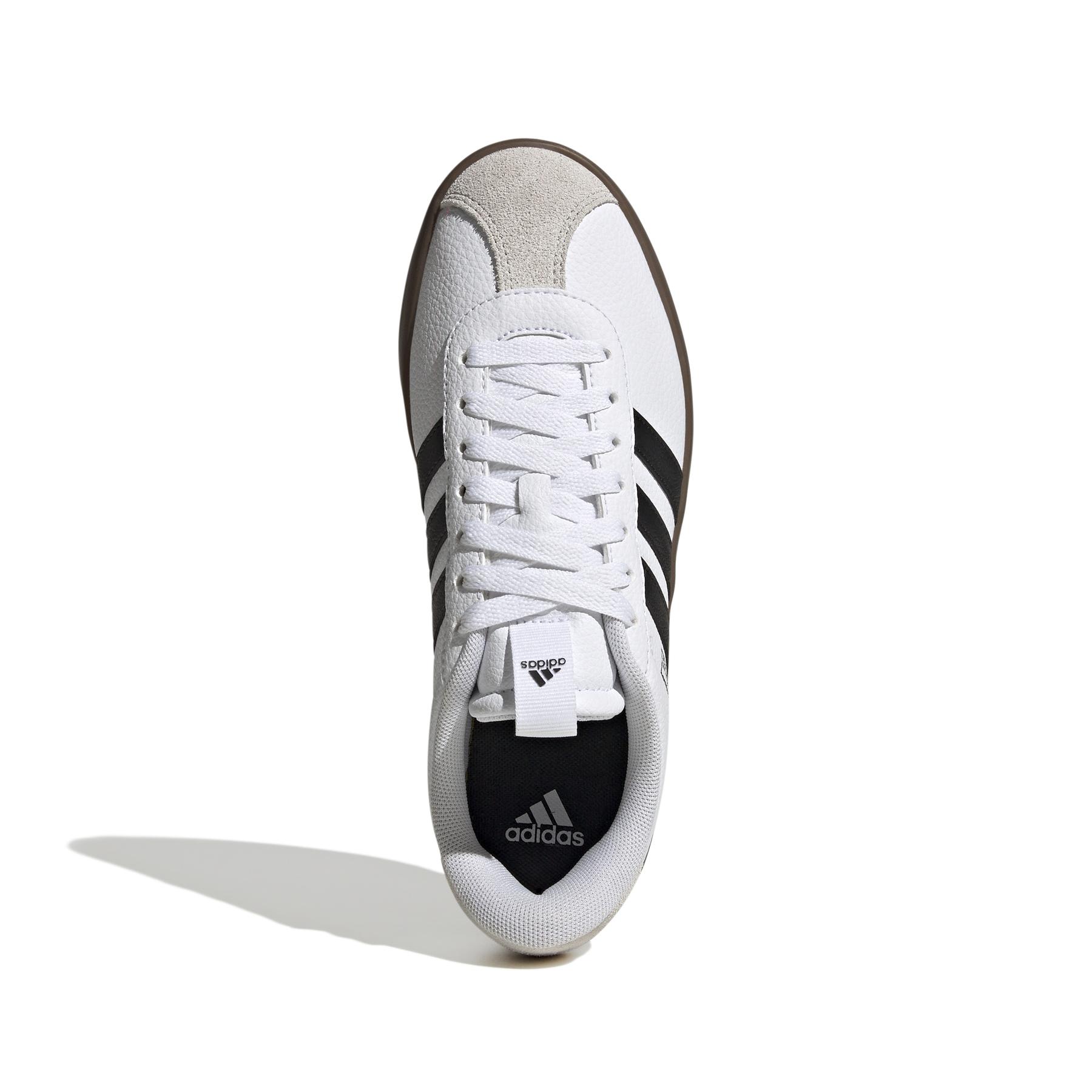 a/d/adidas_id8797_3_footwear_photography_top_portrait_view_white.jpg