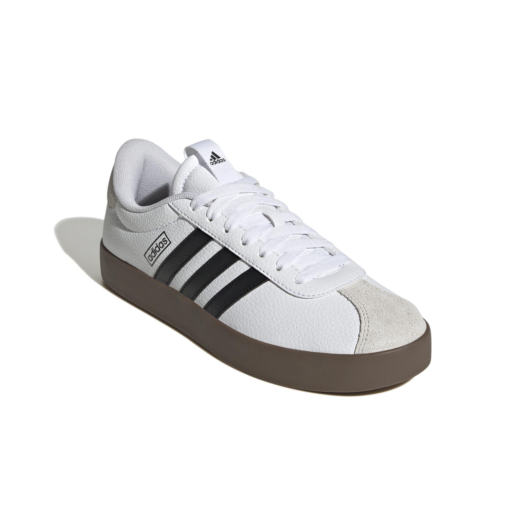 a/d/adidas_id8797_6_footwear_photography_front_lateral_top_view_white.jpg