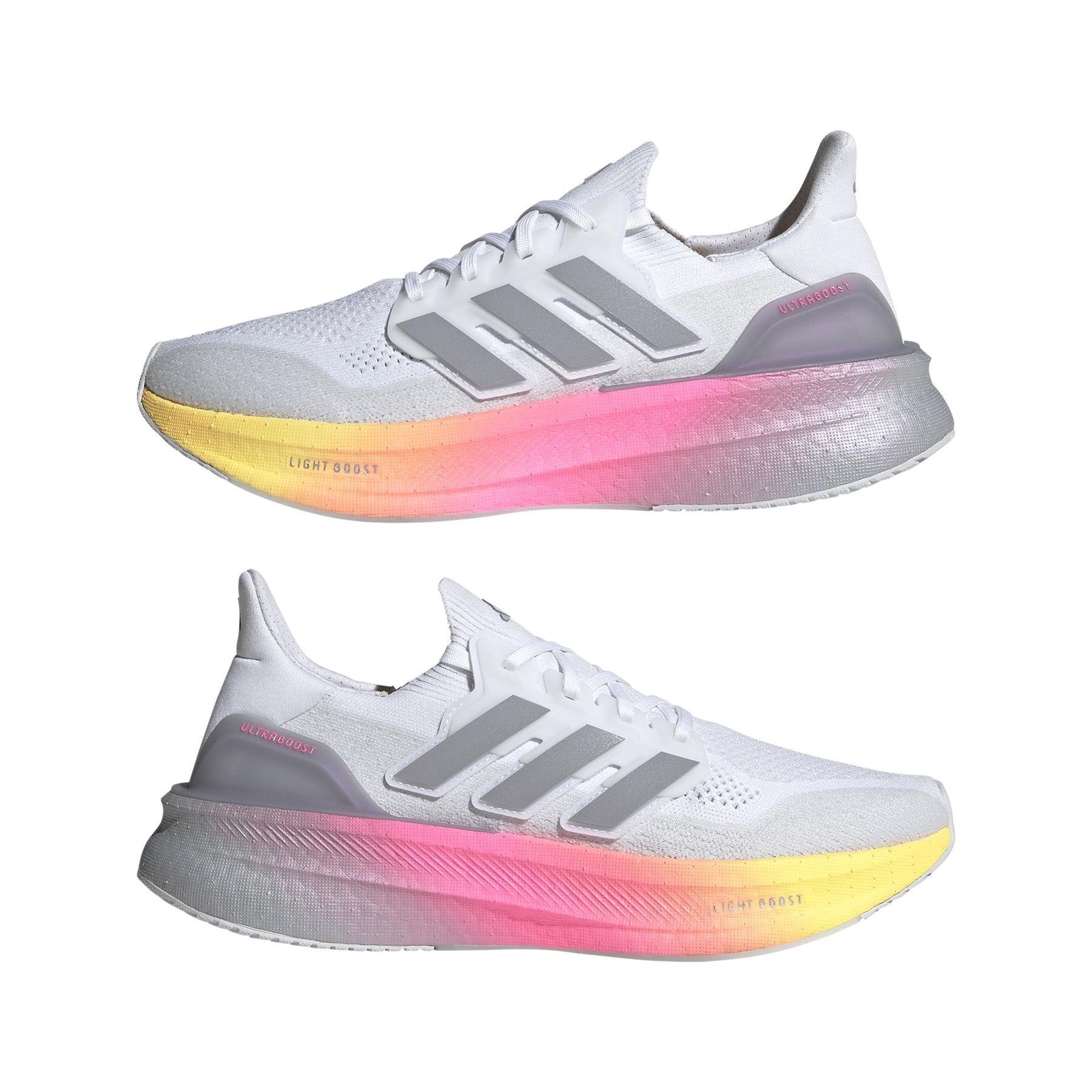 product/a/d/adidas_id8810_10_footwear_photography_mirrored_pair_view_white-nw091625.jpg
