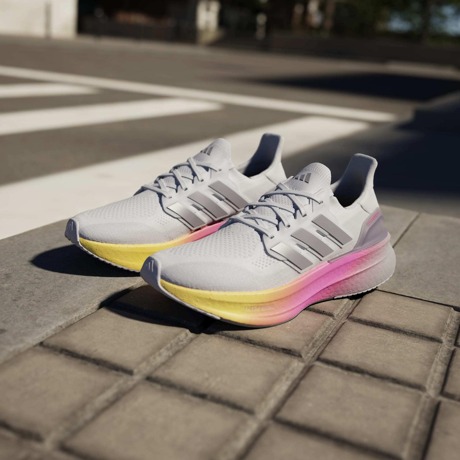 product/a/d/adidas_id8810_20_footwear_photography_heromrktng_view_5-nw091625.jpg