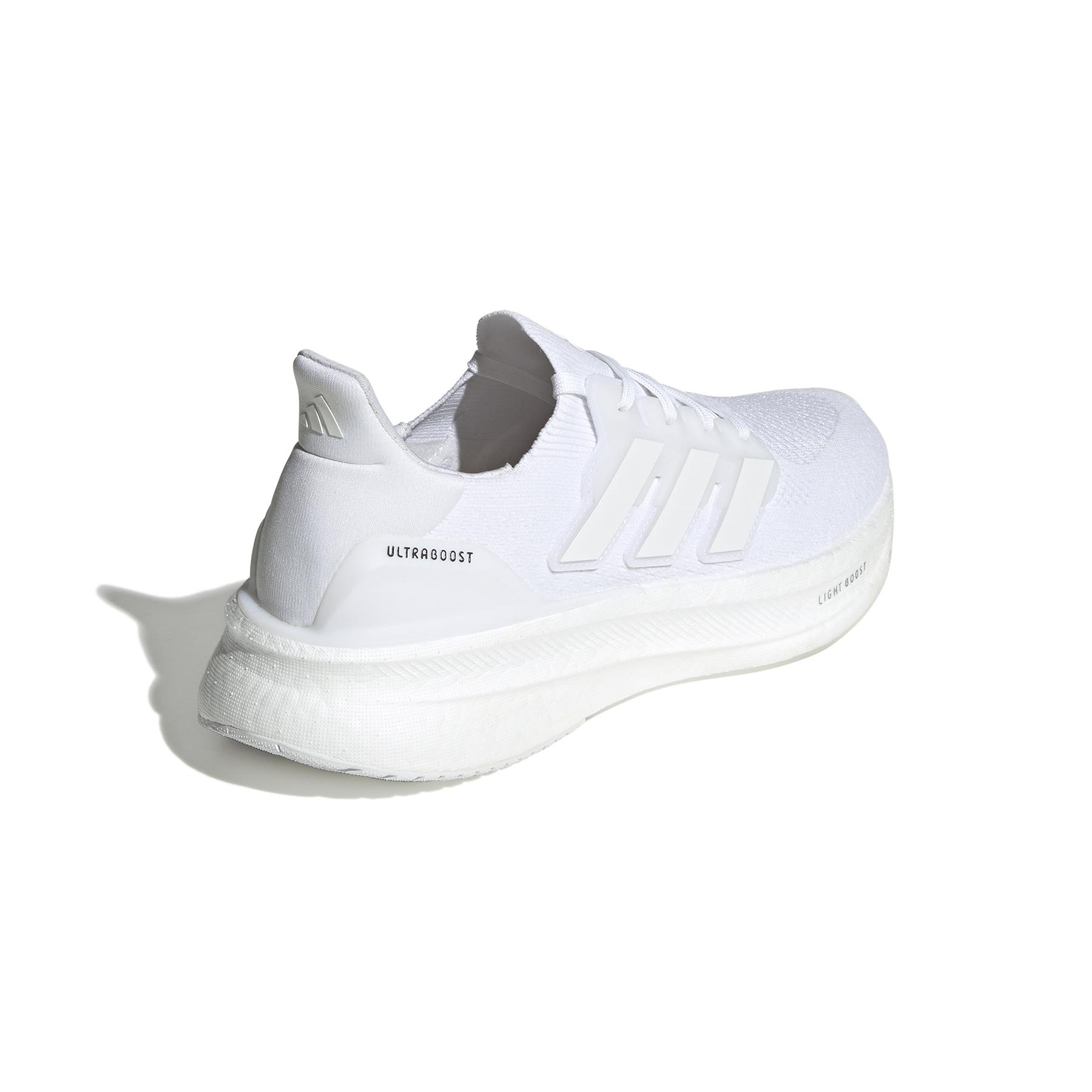 a/d/adidas_id8813_7_footwear_photography_back_lateral_top_view_white.jpg